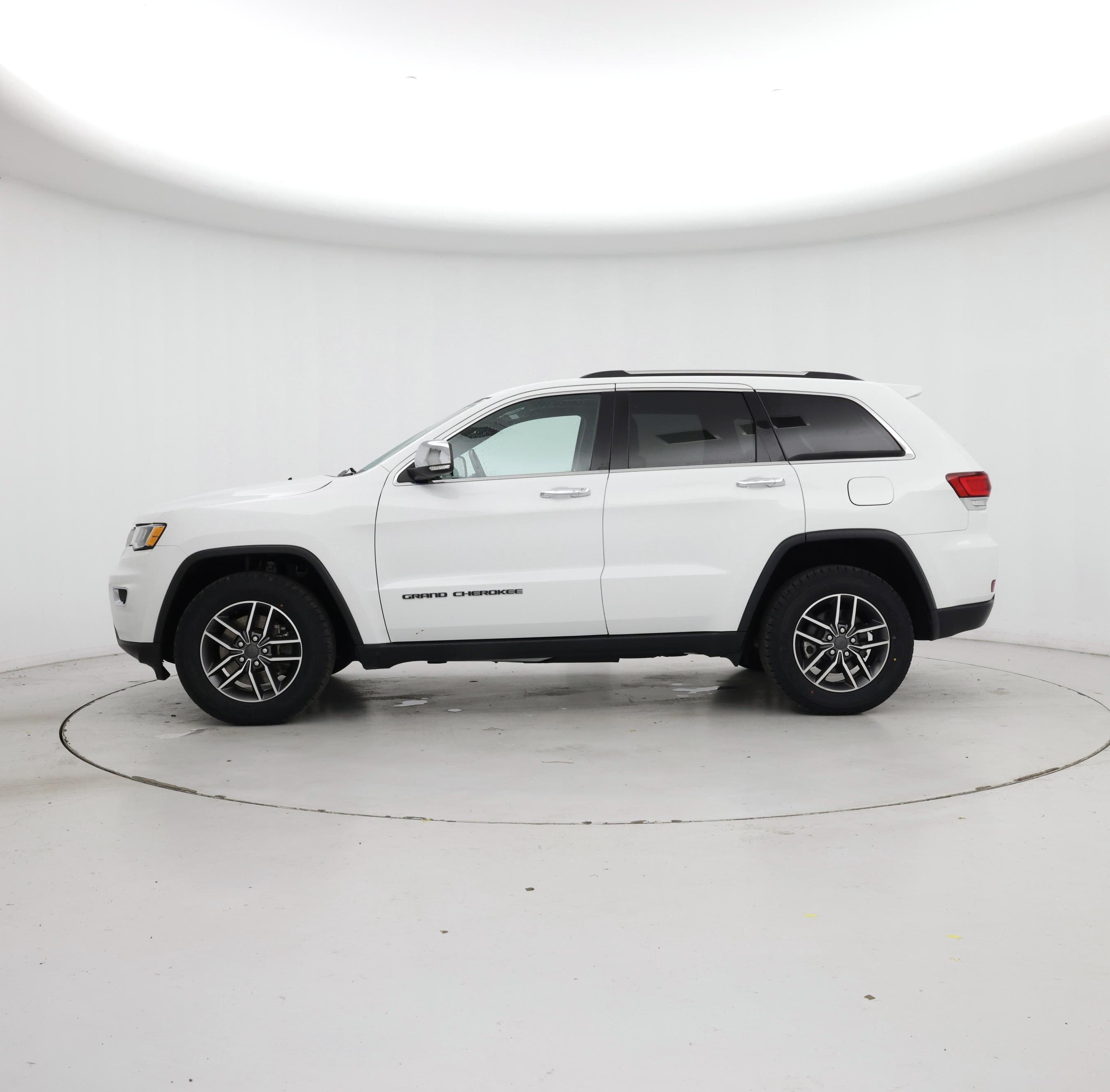 Thumbnail: 2021 Jeep Grand Cherokee - 3