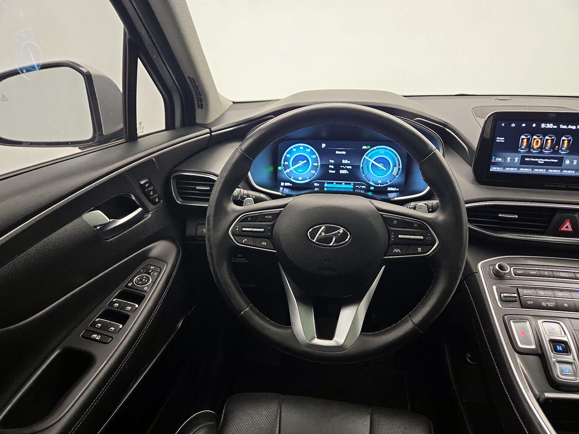Thumbnail: 2022 Hyundai Santa Fe - 10