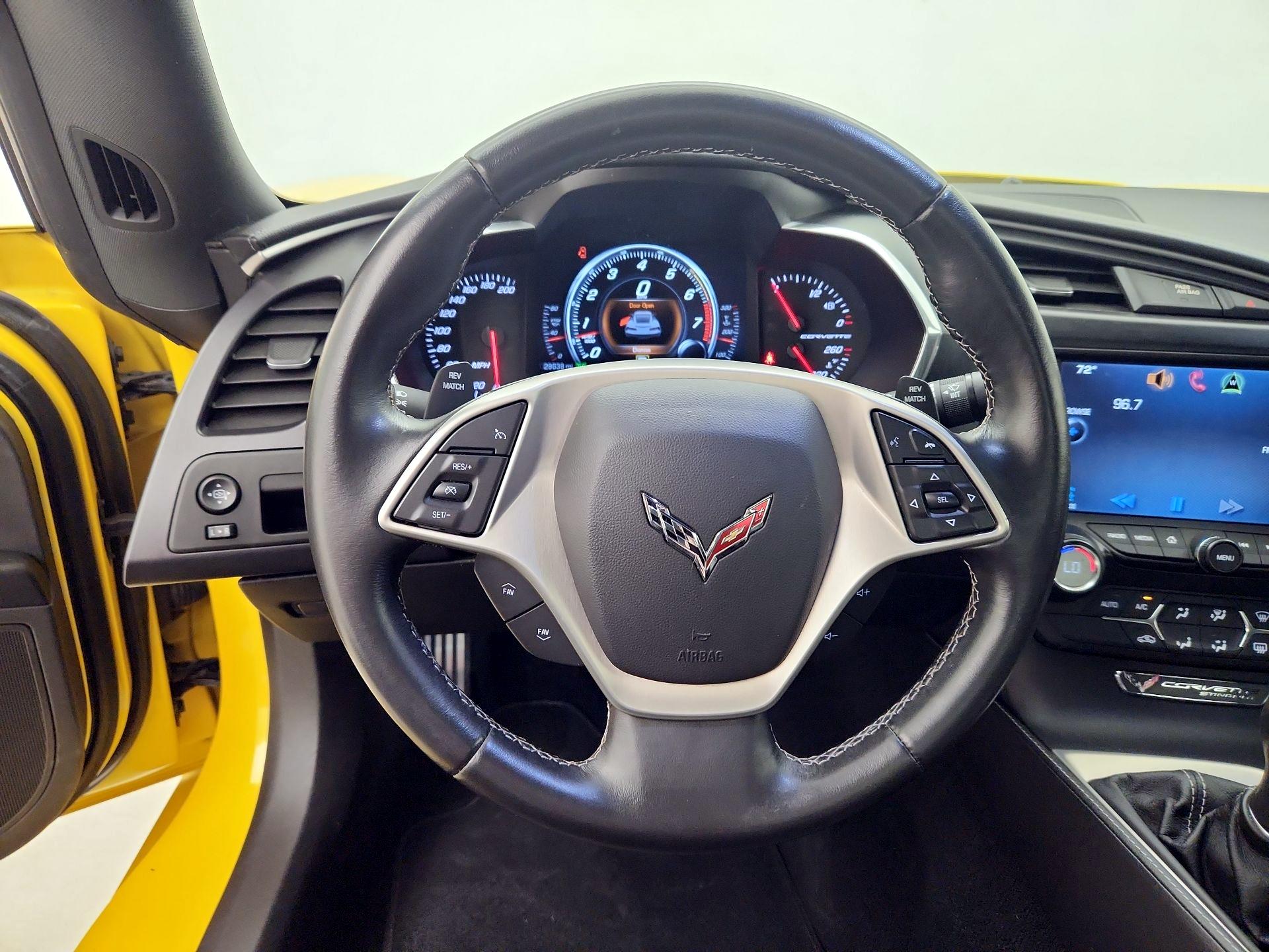Thumbnail: 2014 Chevrolet Corvette - 10