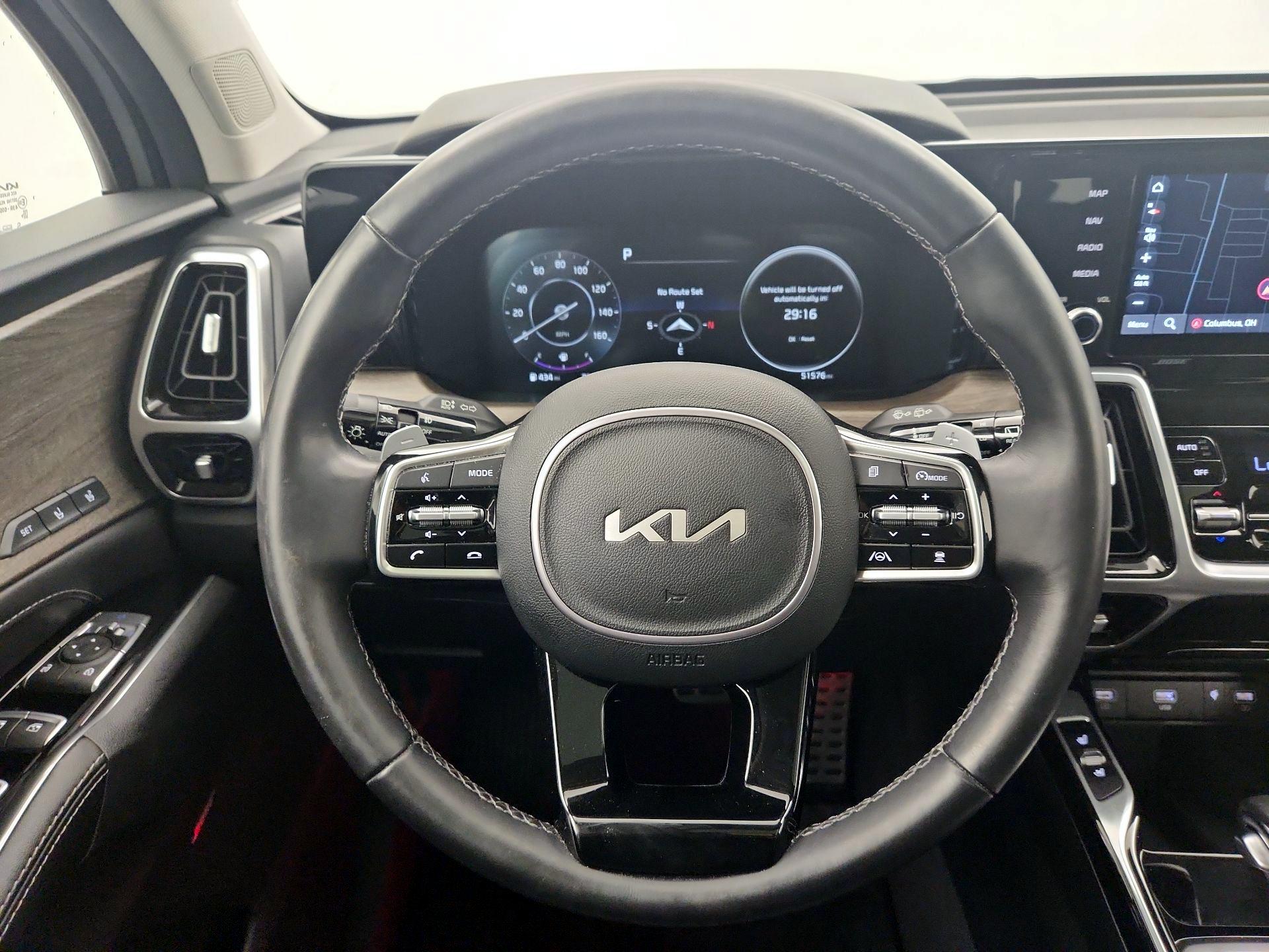 Thumbnail: 2023 Kia Sorento - 10