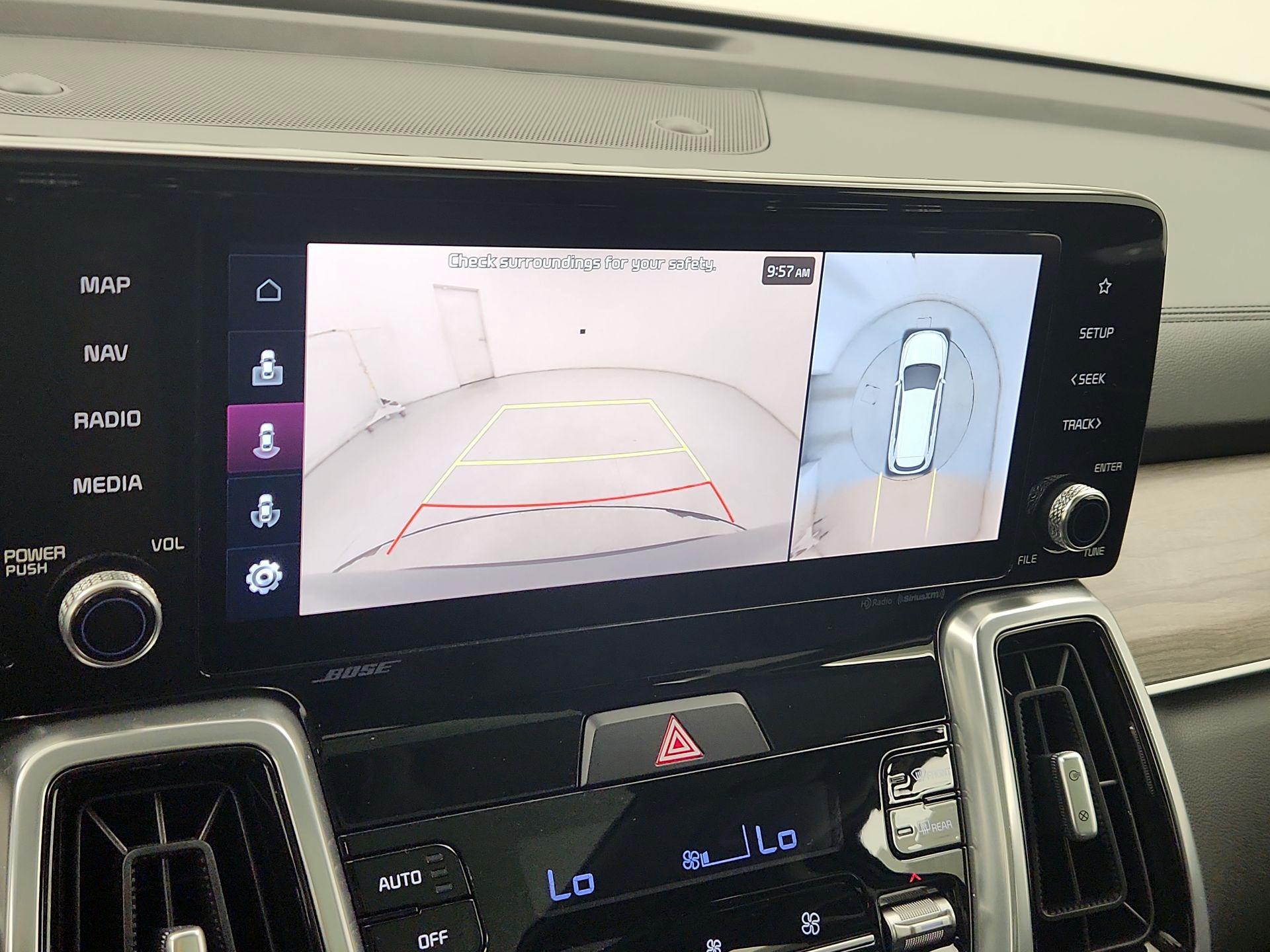 Thumbnail: 2023 Kia Sorento - 15