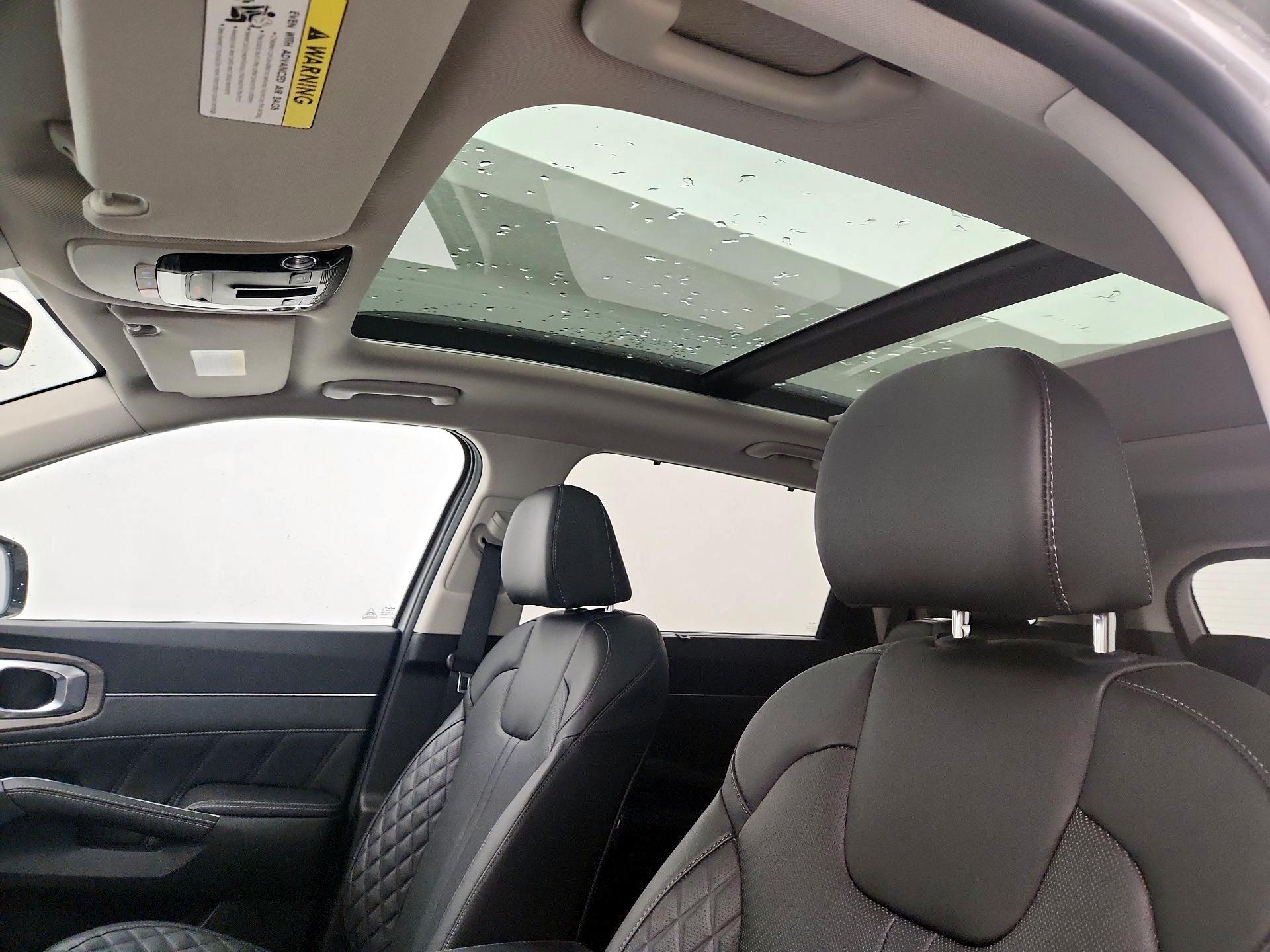 Thumbnail: 2023 Kia Sorento - 20