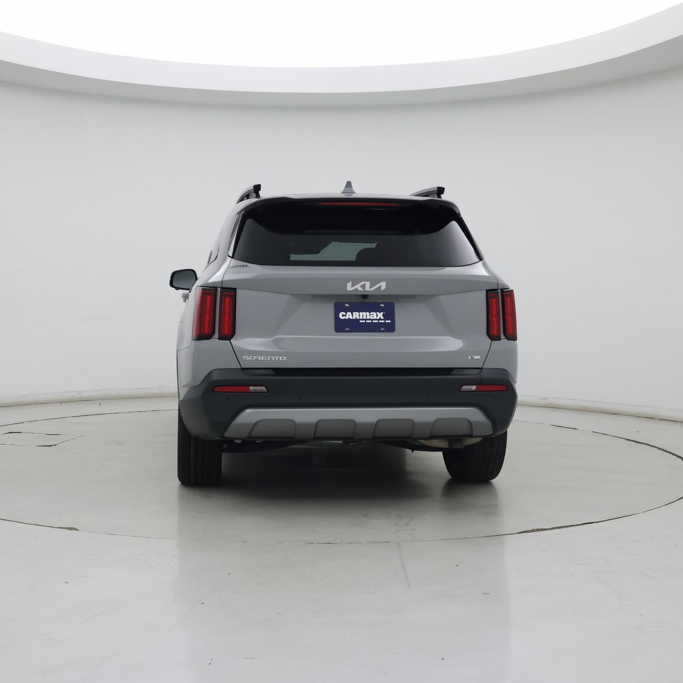 Thumbnail: 2023 Kia Sorento - 6