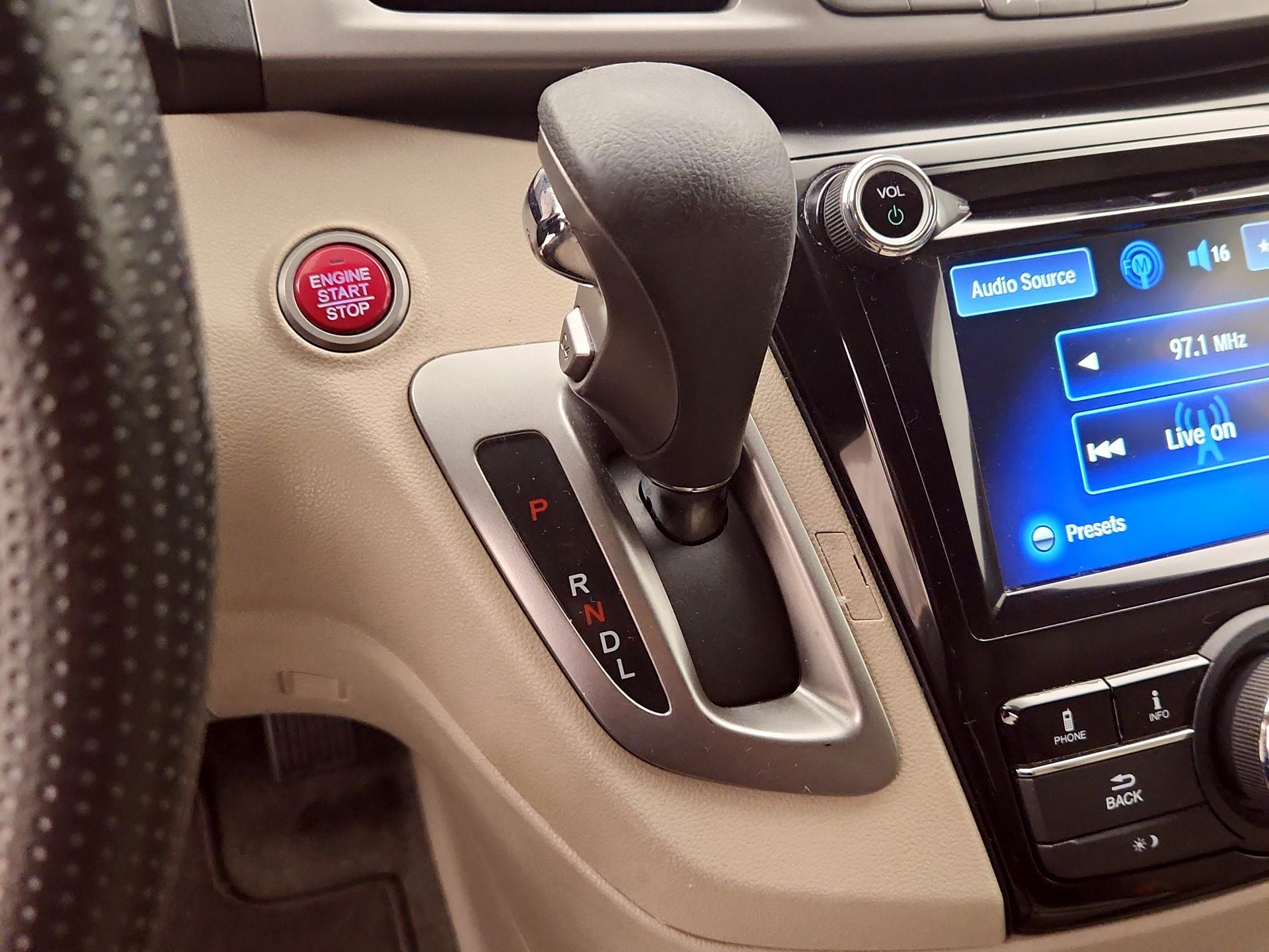 Thumbnail: 2016 Honda Odyssey - 17