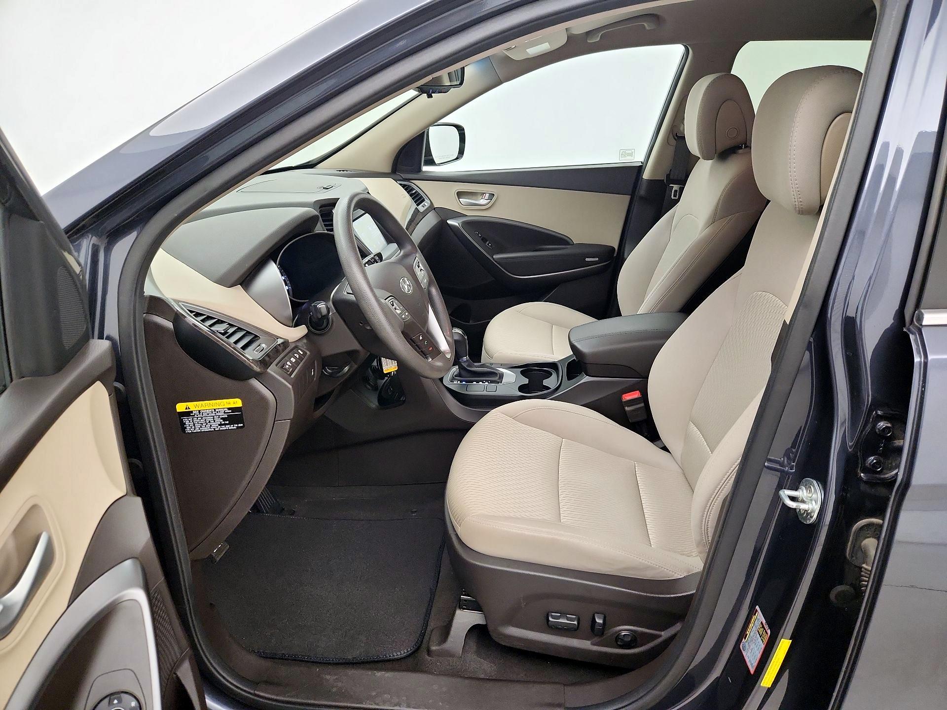 Thumbnail: 2017 Hyundai Santa Fe - 11