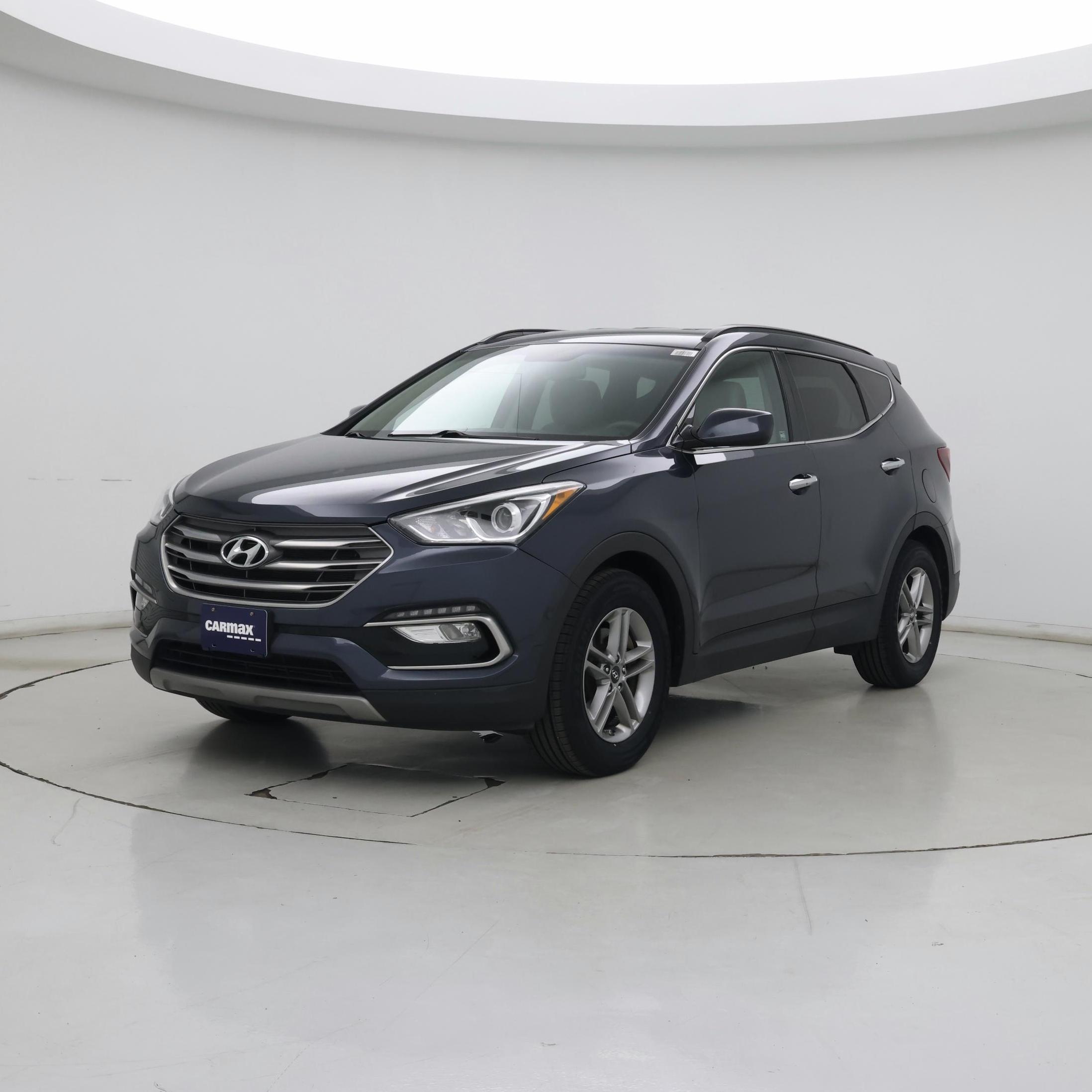 Thumbnail: 2017 Hyundai Santa Fe - 4
