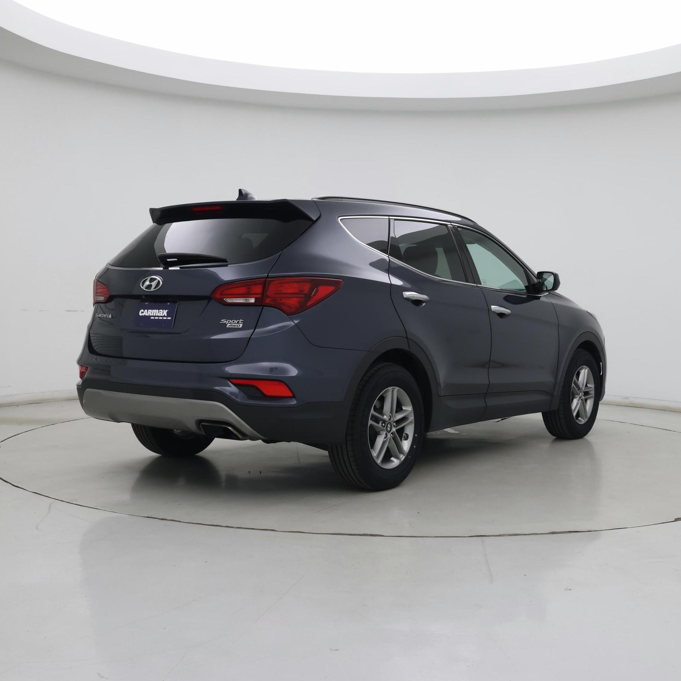 Thumbnail: 2017 Hyundai Santa Fe - 8