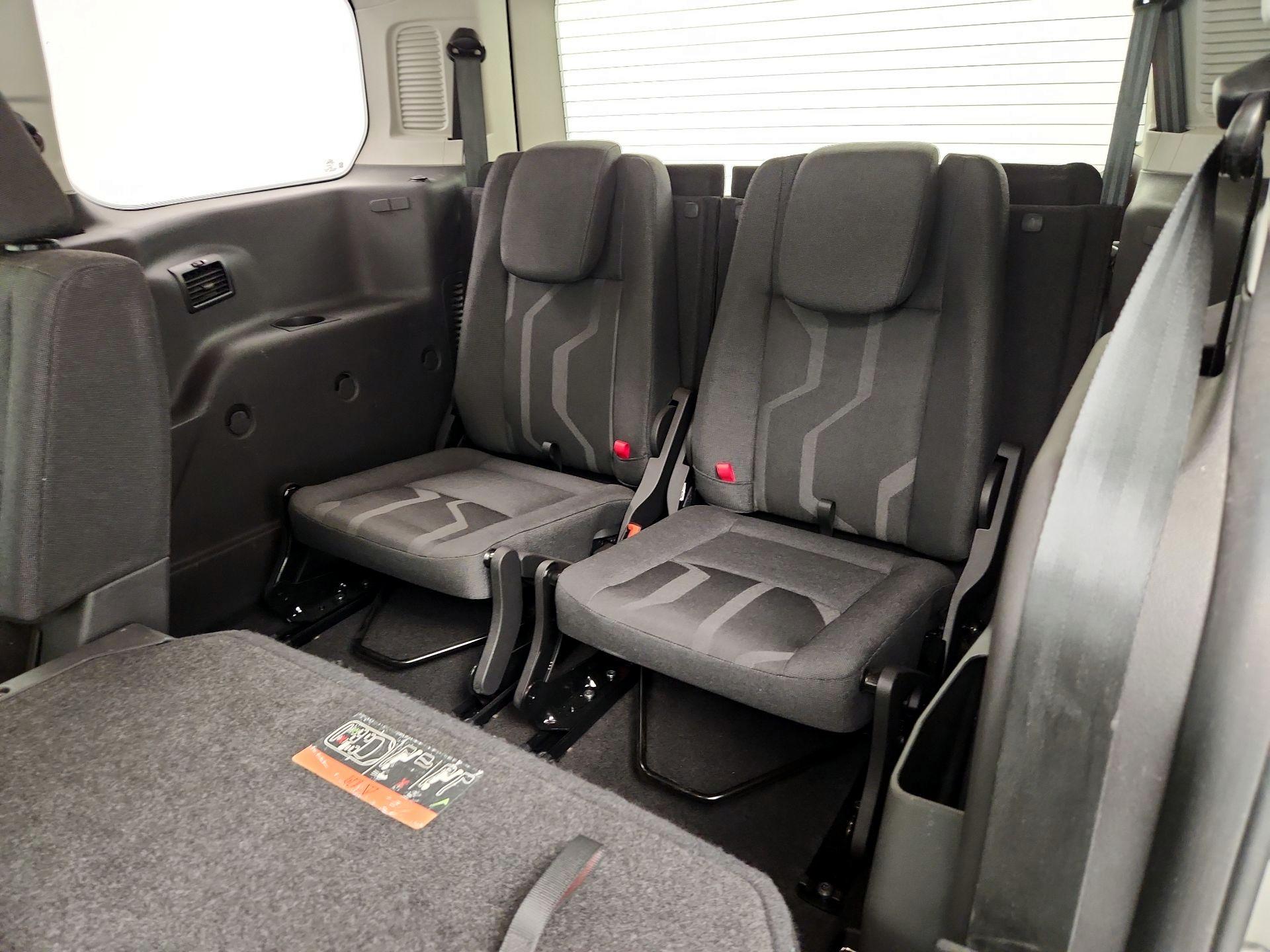 Thumbnail: 2018 Ford Transit Series - 20
