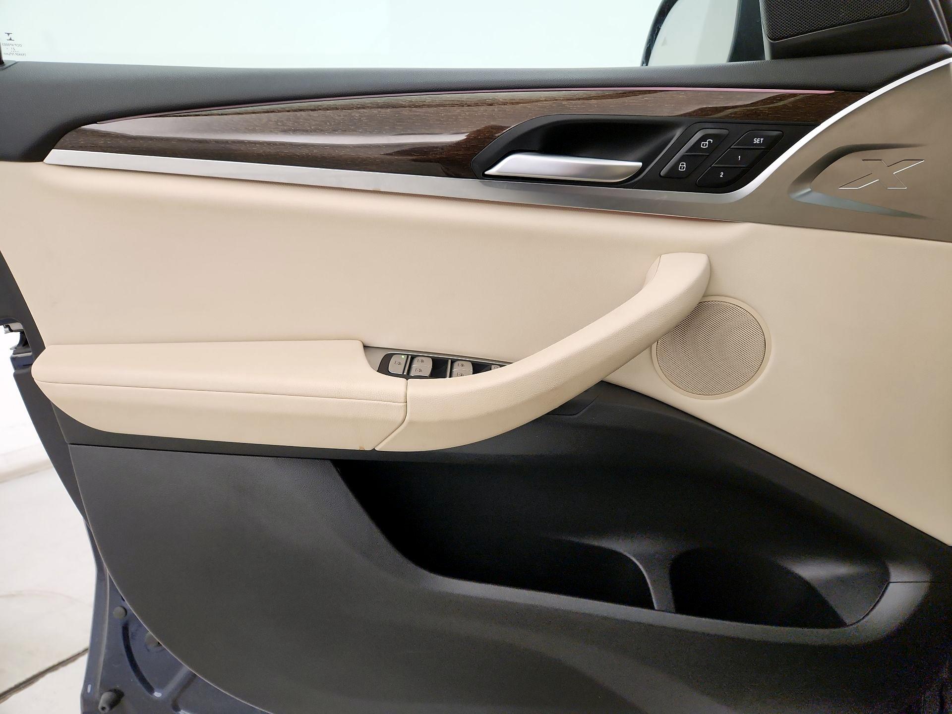 Thumbnail: 2022 BMW X3 - 12