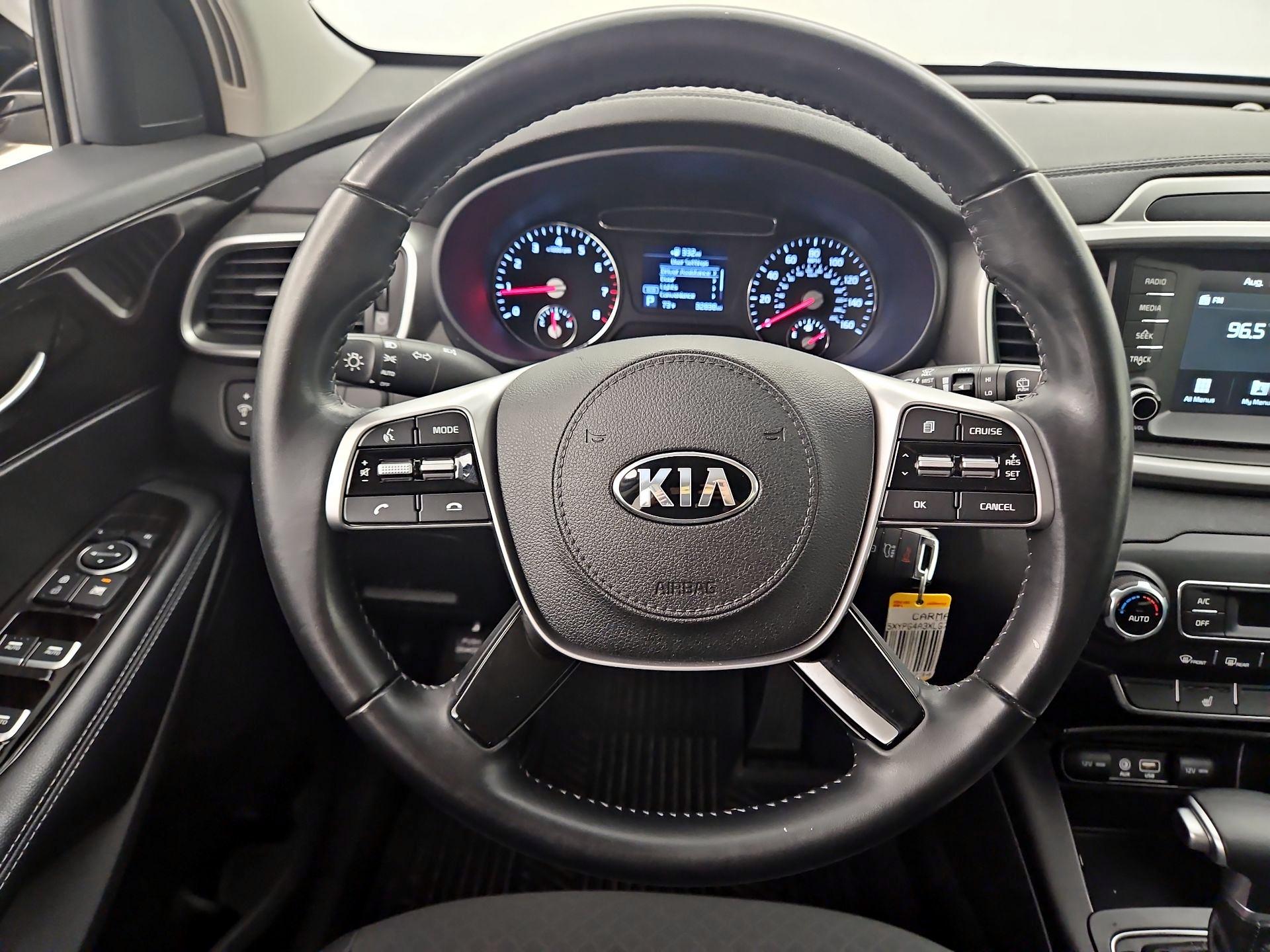 Thumbnail: 2020 Kia Sorento - 10