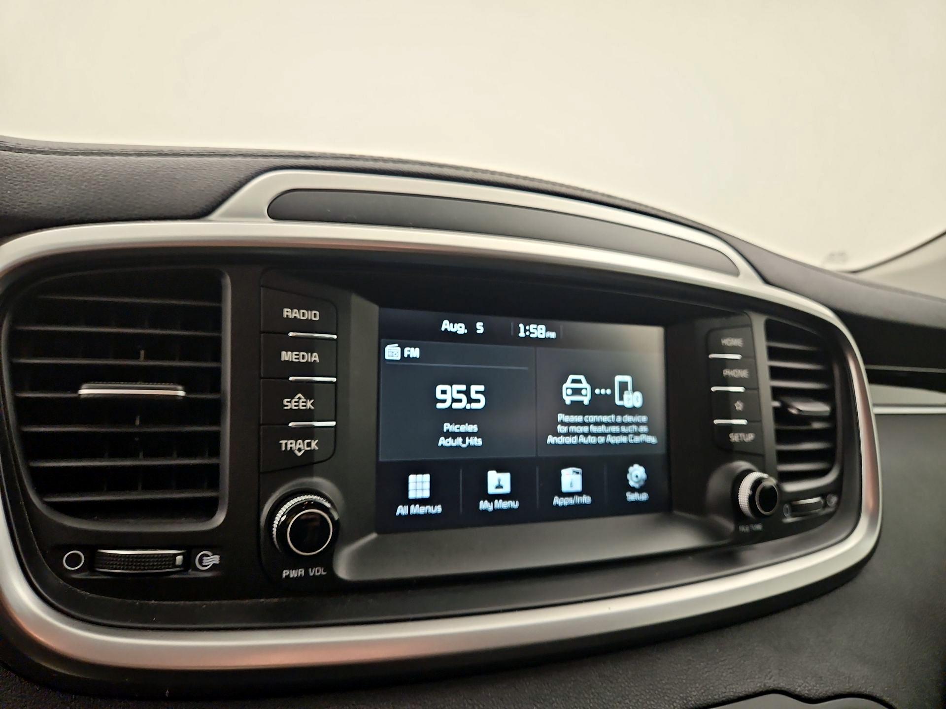 Thumbnail: 2020 Kia Sorento - 15
