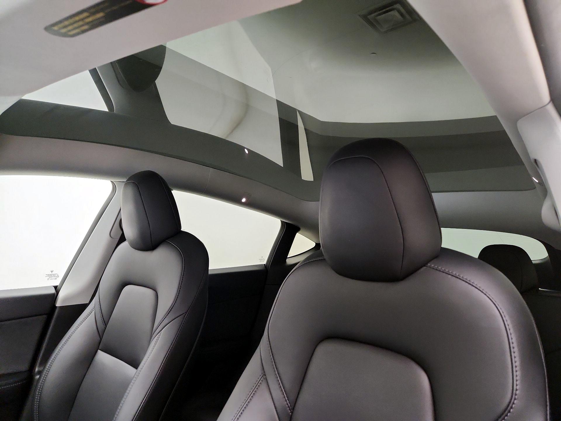 Thumbnail: 2021 Tesla Model Y - 18