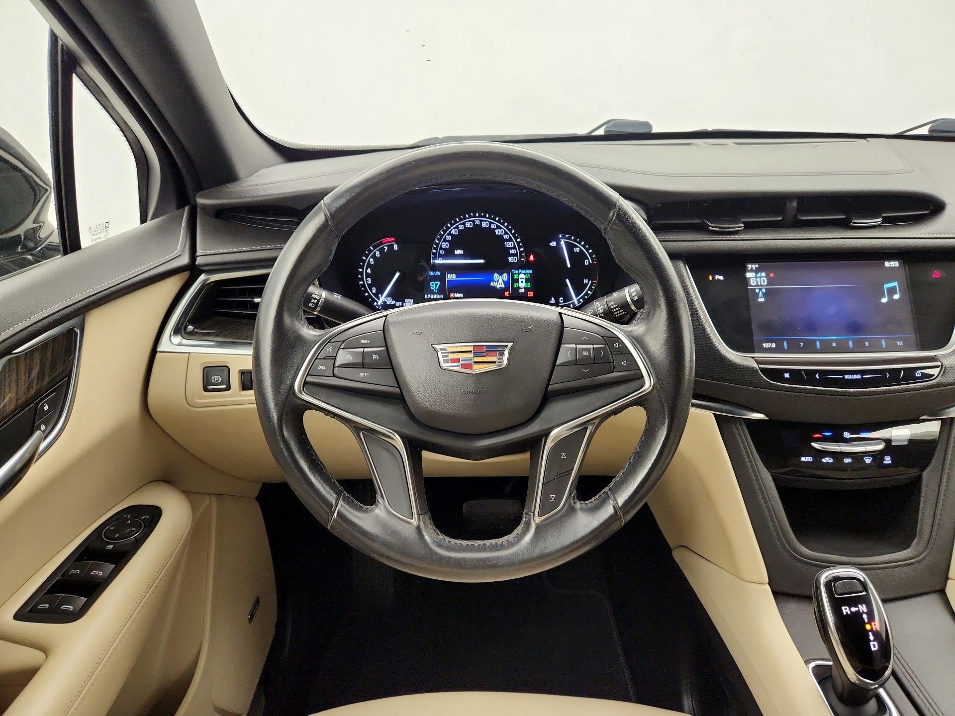 Thumbnail: 2019 Cadillac XT5 - 10
