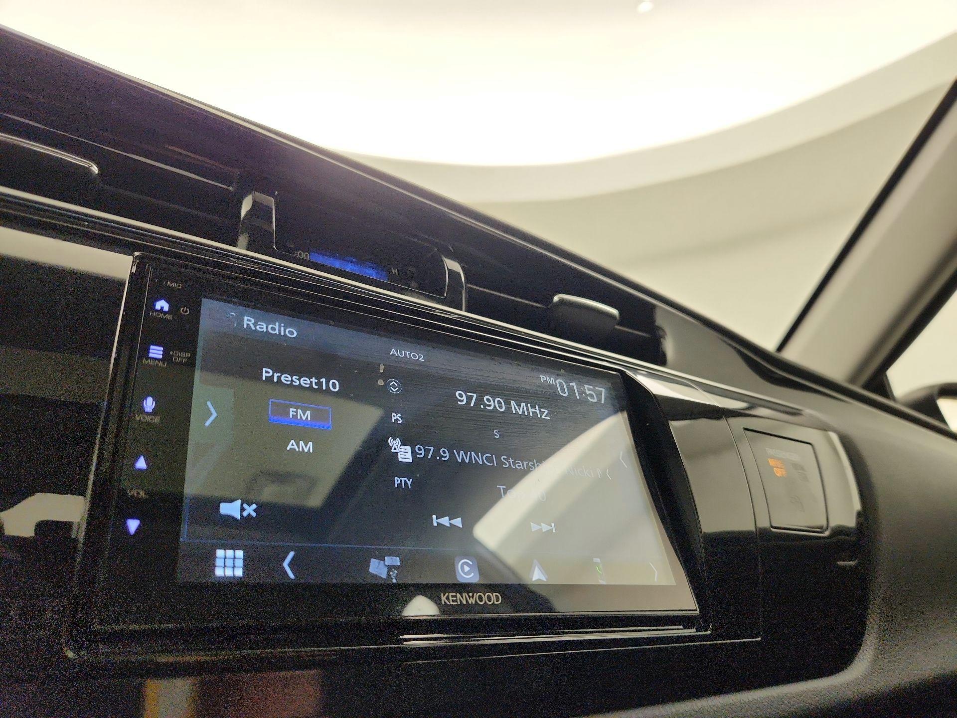 Thumbnail: 2015 Toyota Corolla - 15