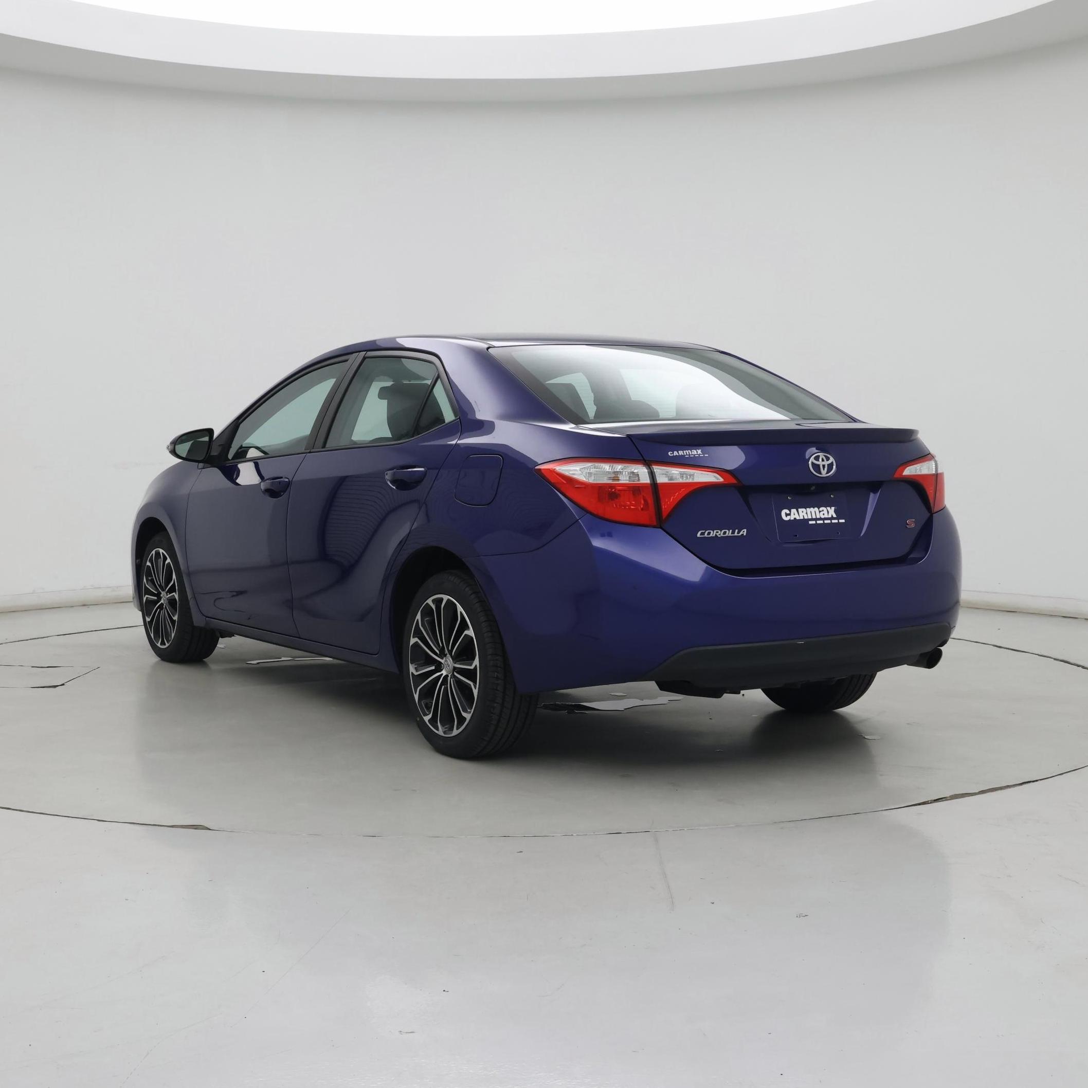 Thumbnail: 2015 Toyota Corolla - 2