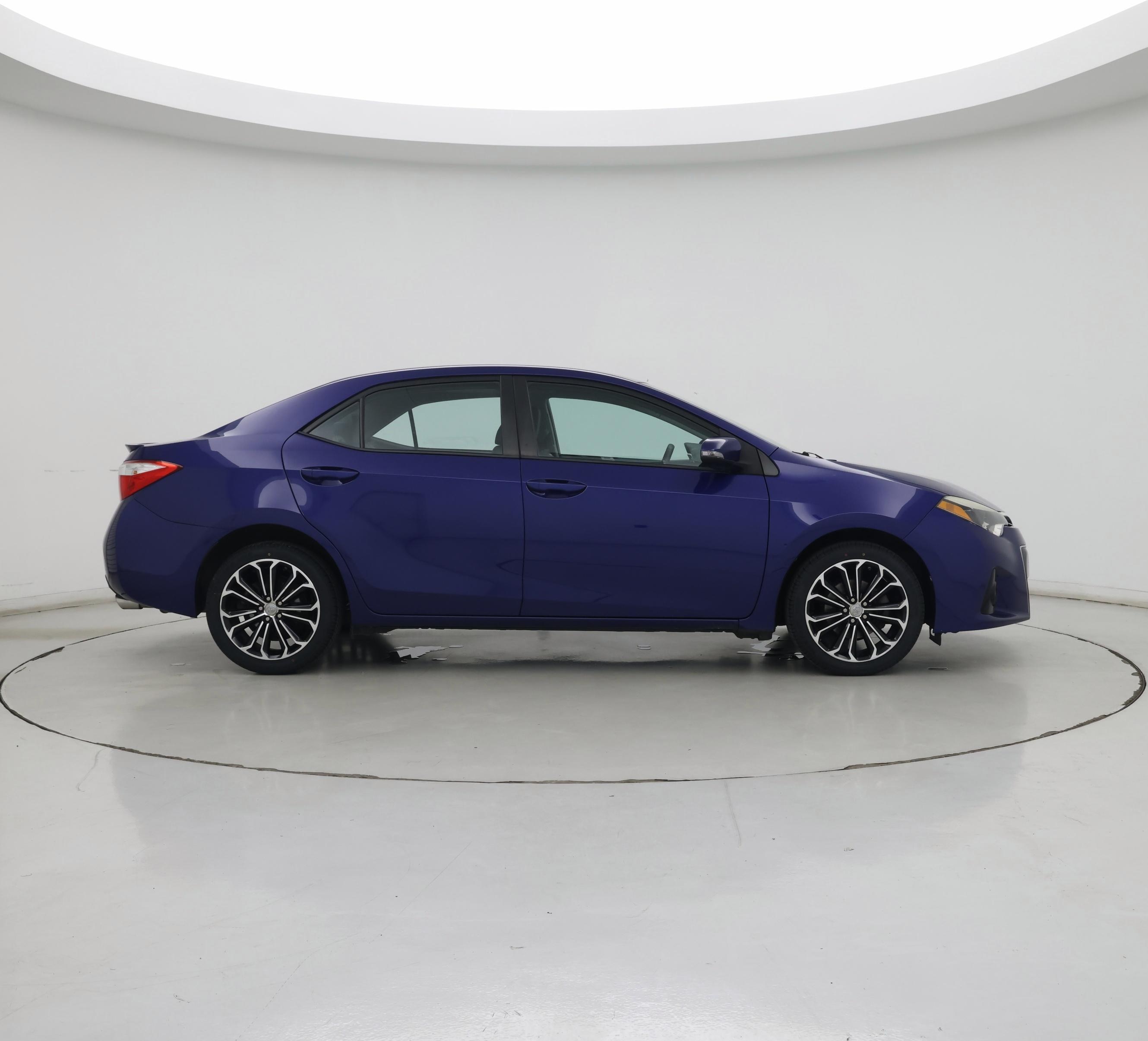 Thumbnail: 2015 Toyota Corolla - 7