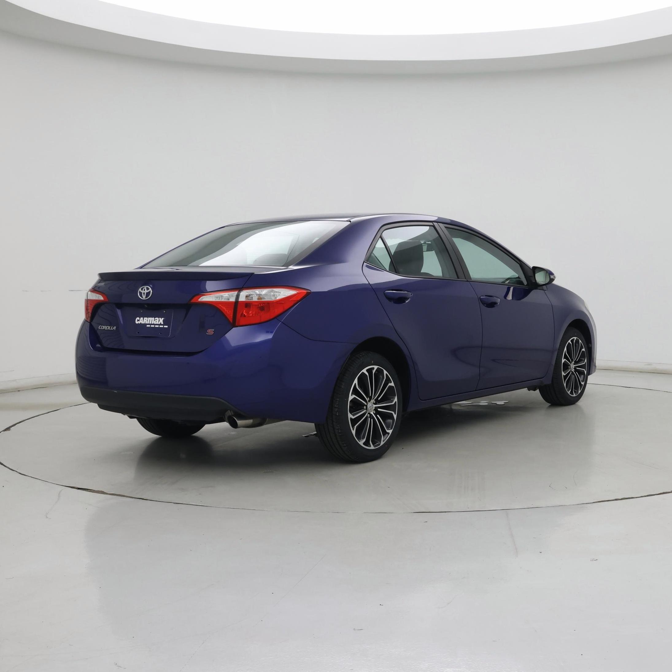 Thumbnail: 2015 Toyota Corolla - 8