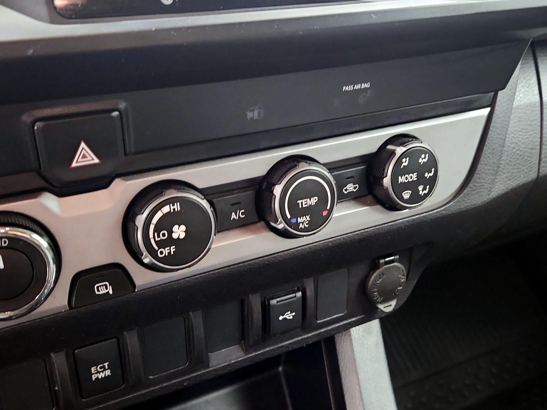 Thumbnail: 2020 Toyota Tacoma - 16