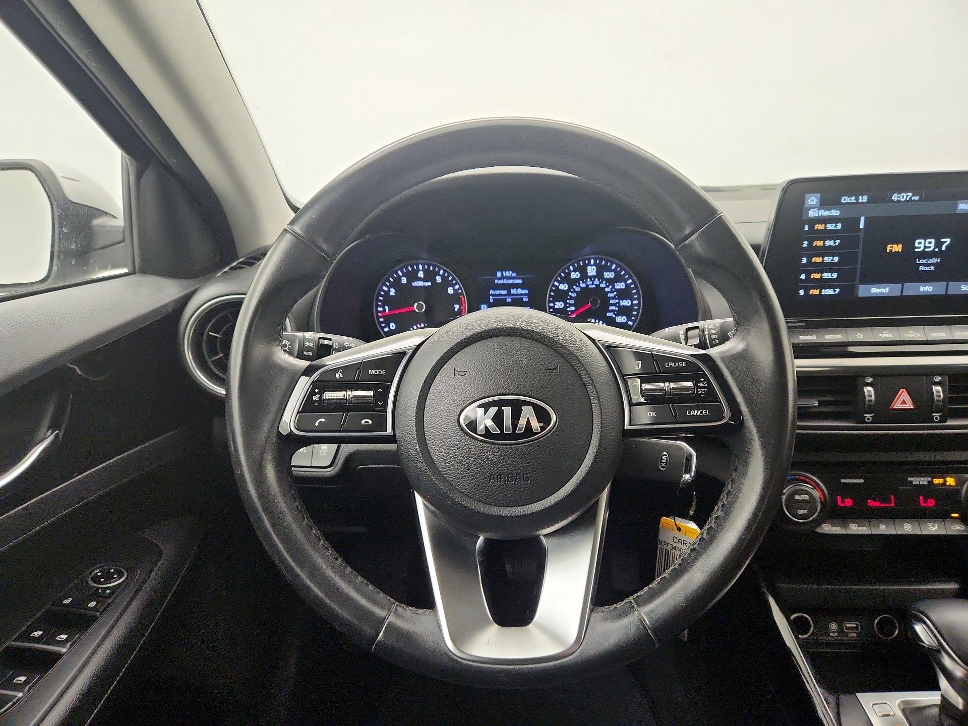 Thumbnail: 2019 Kia Forte - 10