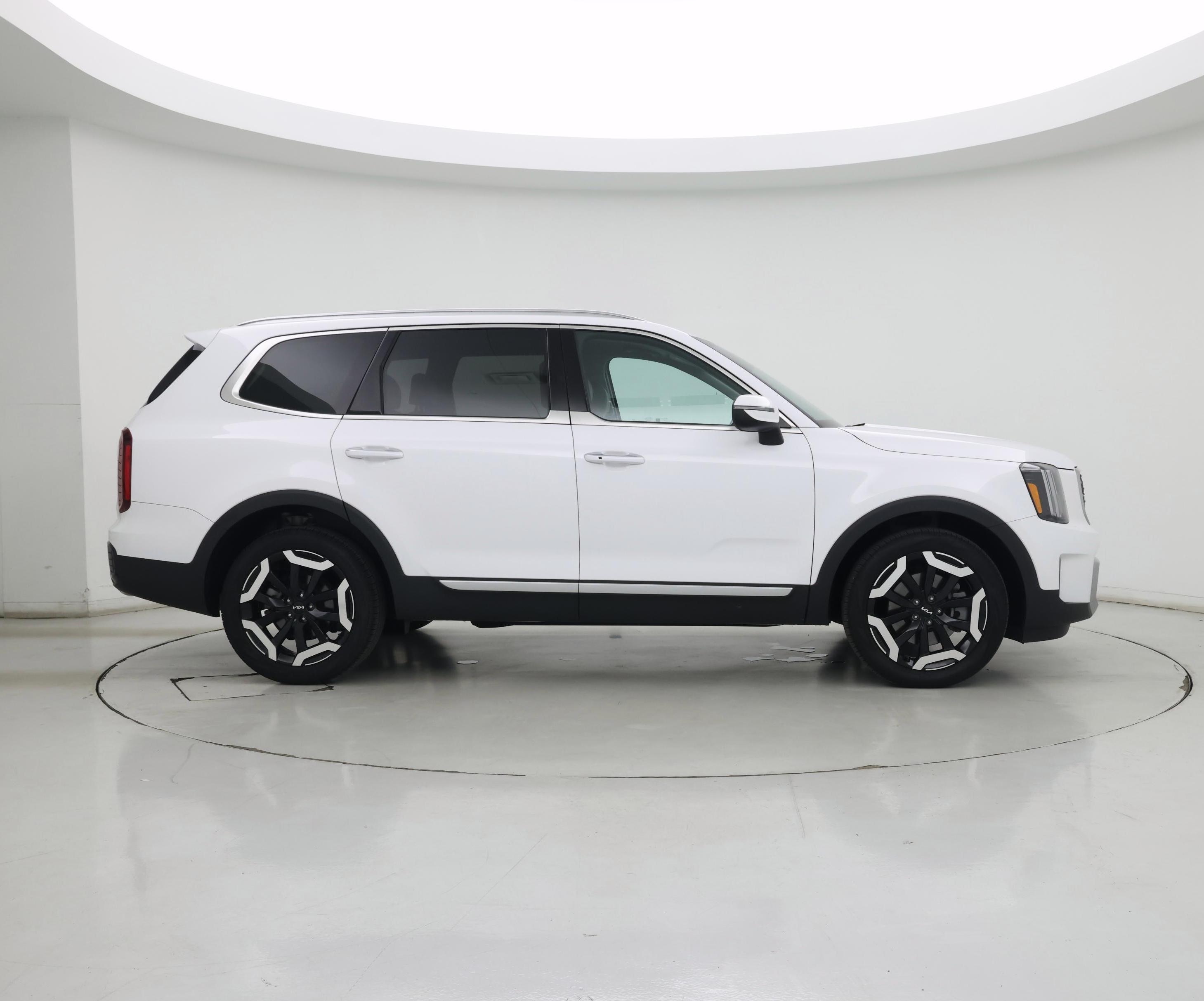 Thumbnail: 2023 Kia Telluride - 7