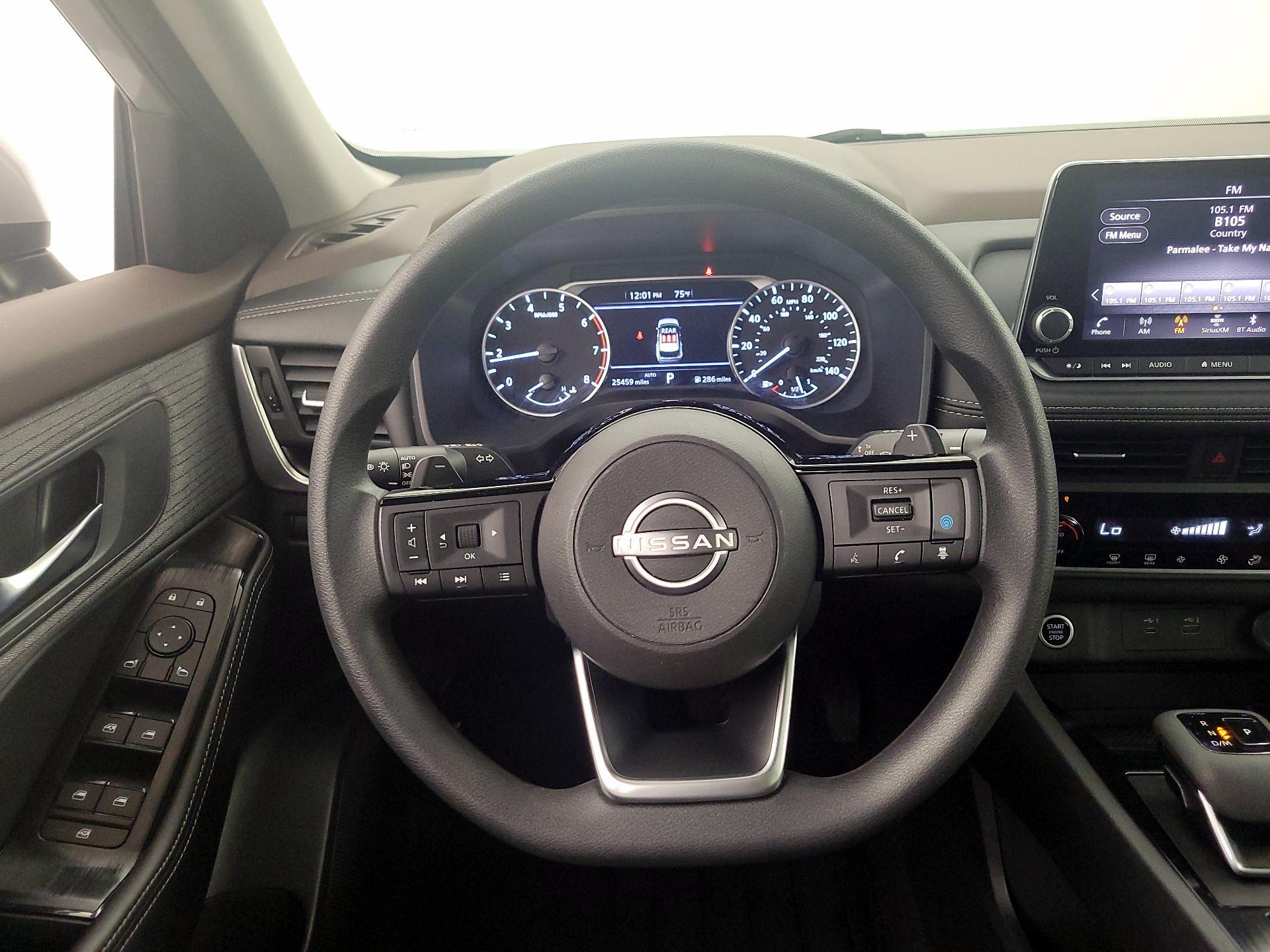 Thumbnail: 2023 Nissan Rogue - 10