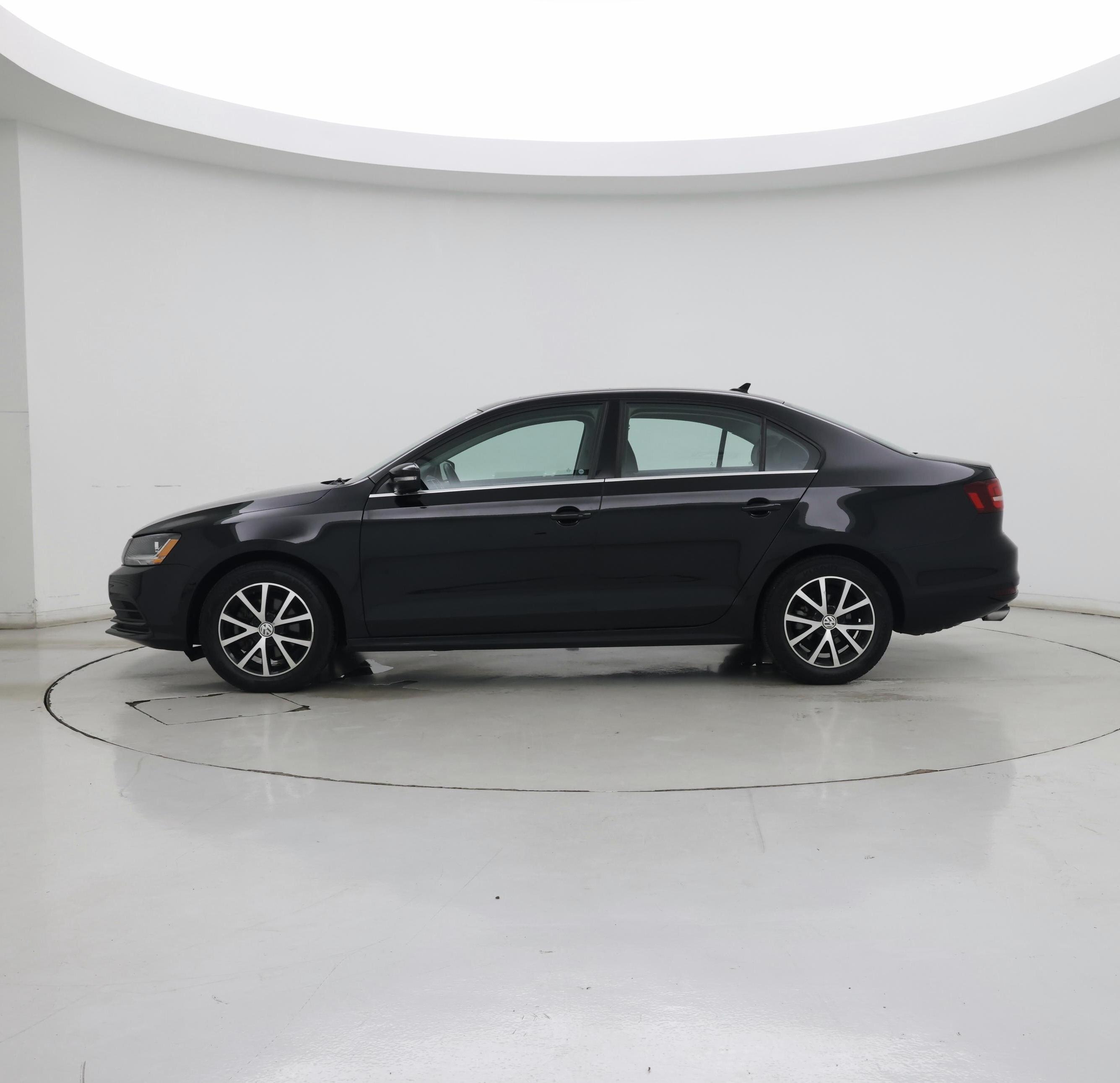 Thumbnail: 2018 Volkswagen Jetta - 3