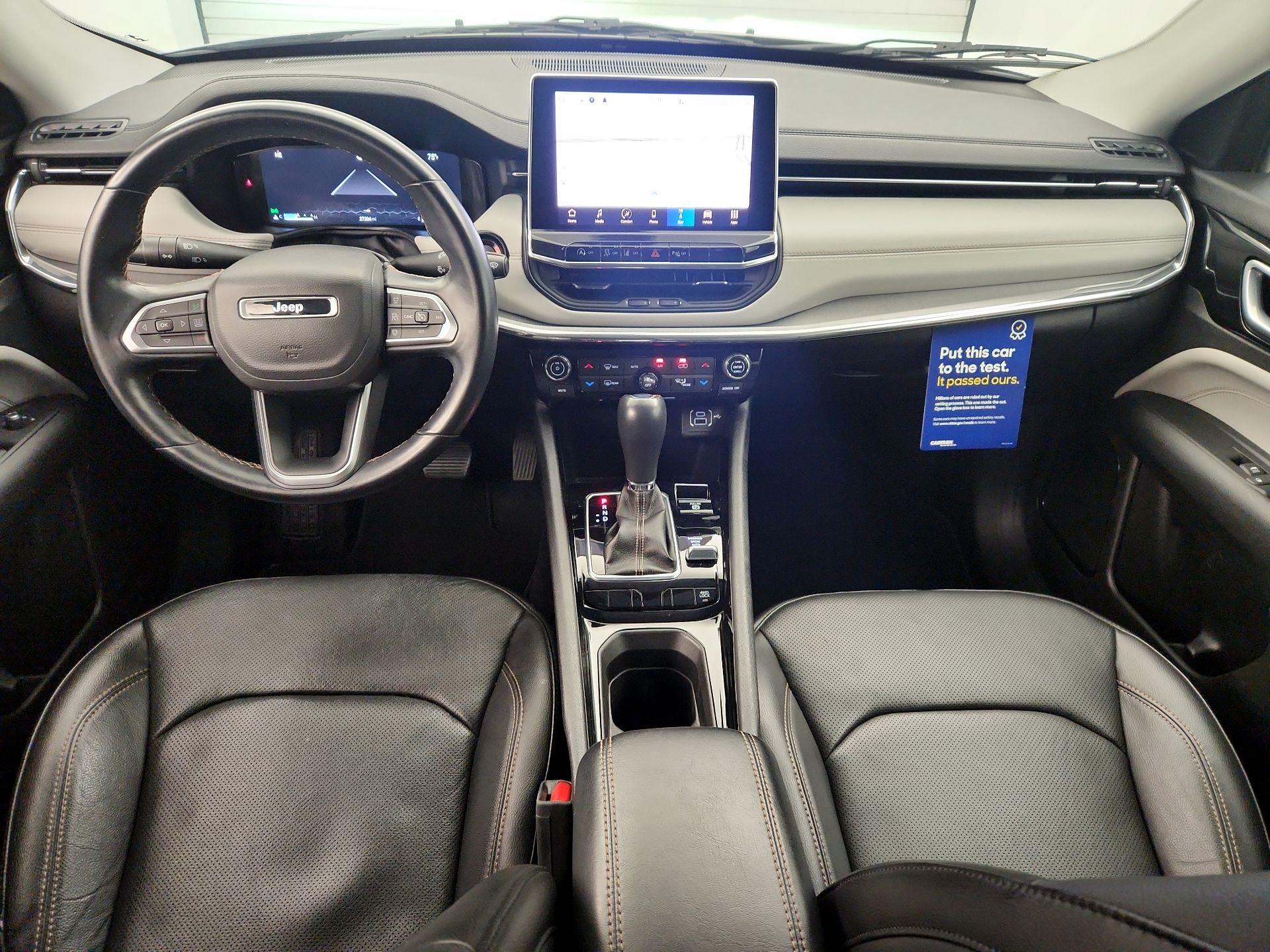 Thumbnail: 2022 Jeep Compass - 9