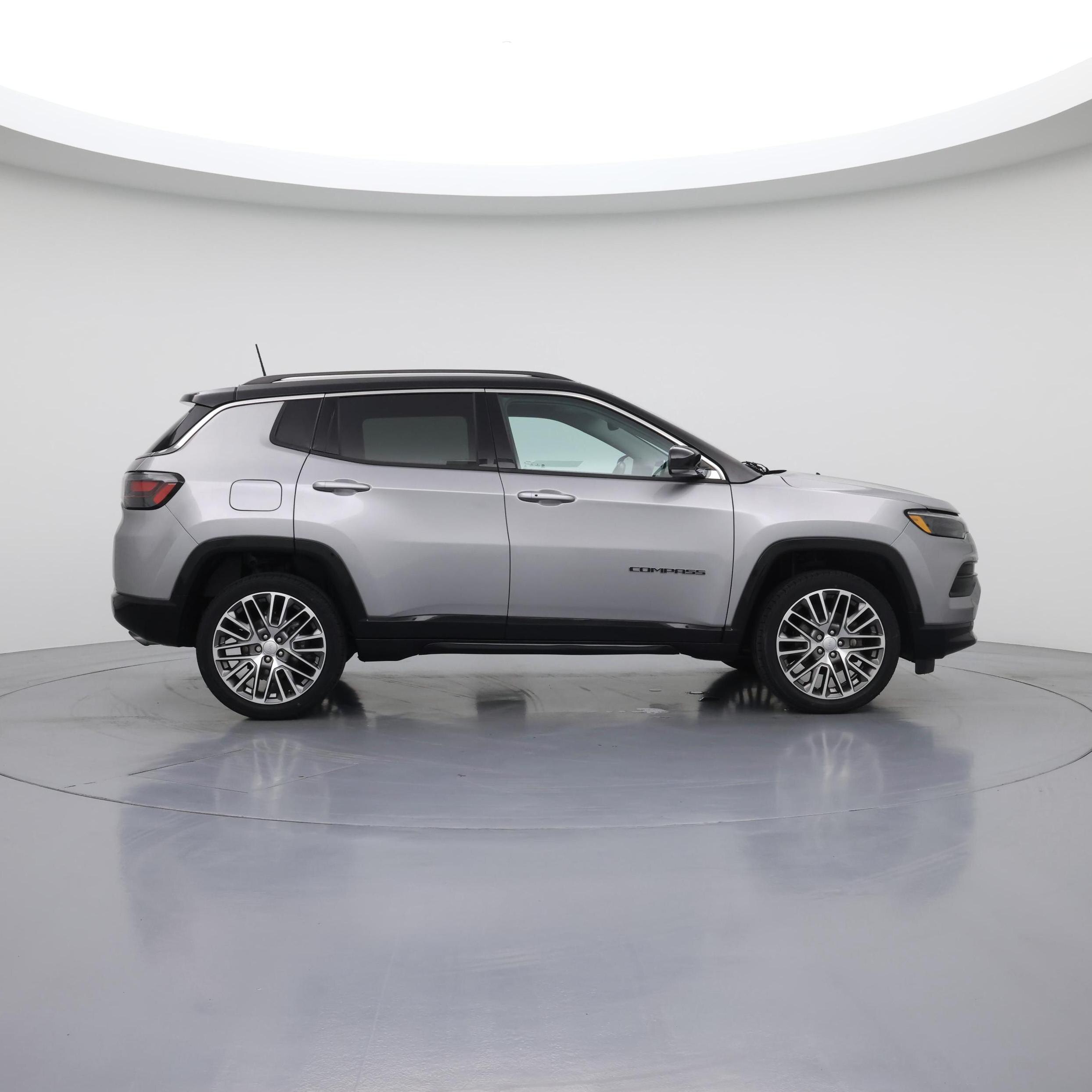 Thumbnail: 2022 Jeep Compass - 7