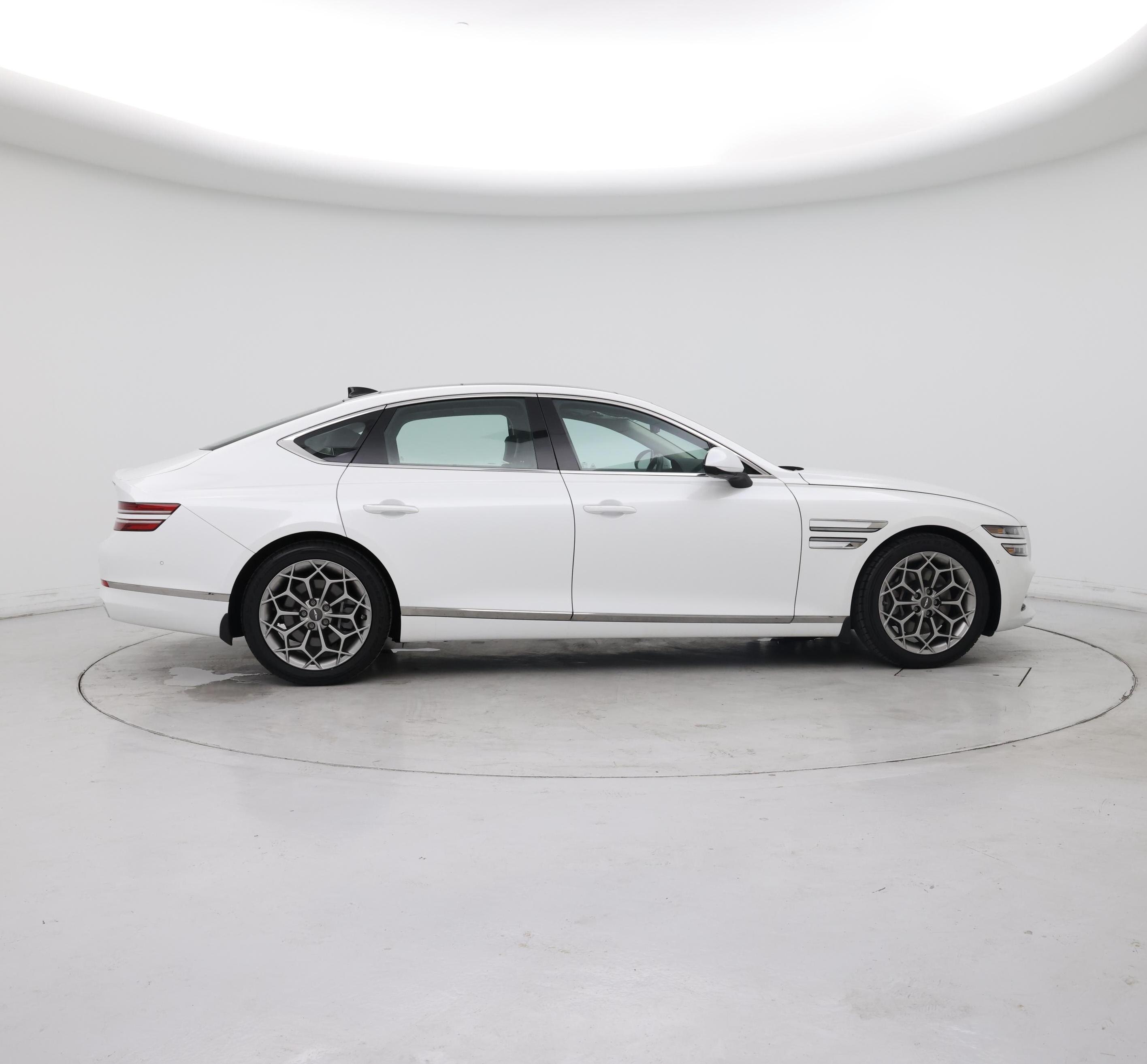 Thumbnail: 2022 Genesis G80 - 7