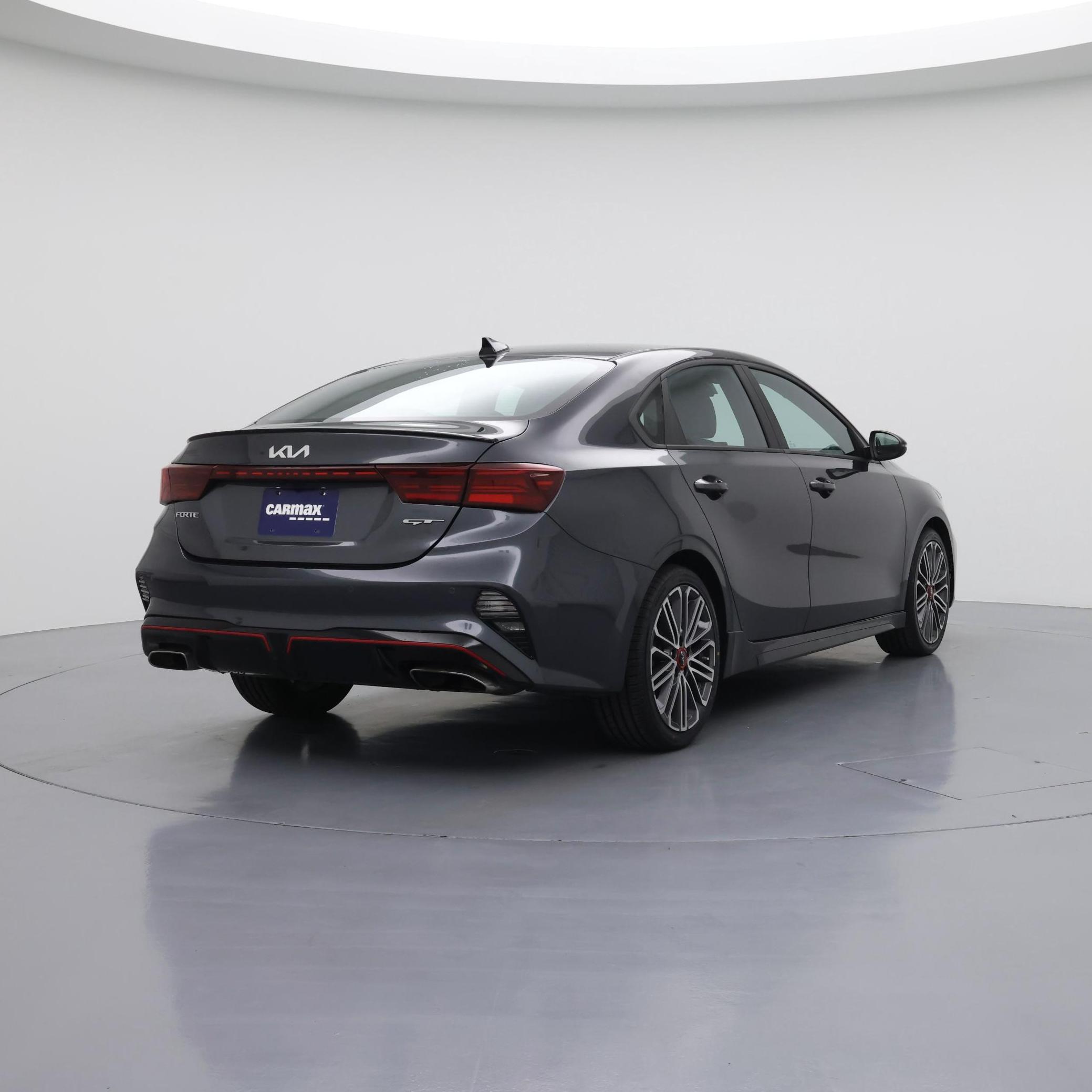 Thumbnail: 2022 Kia Forte - 8
