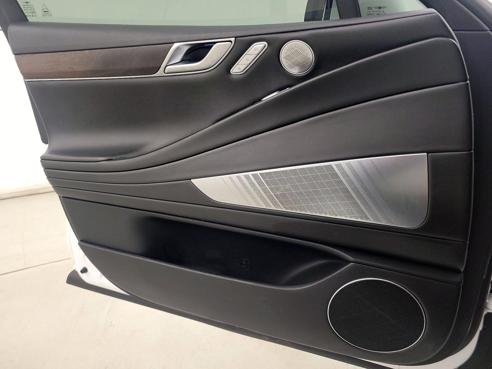 Thumbnail: 2021 Genesis G80 - 12