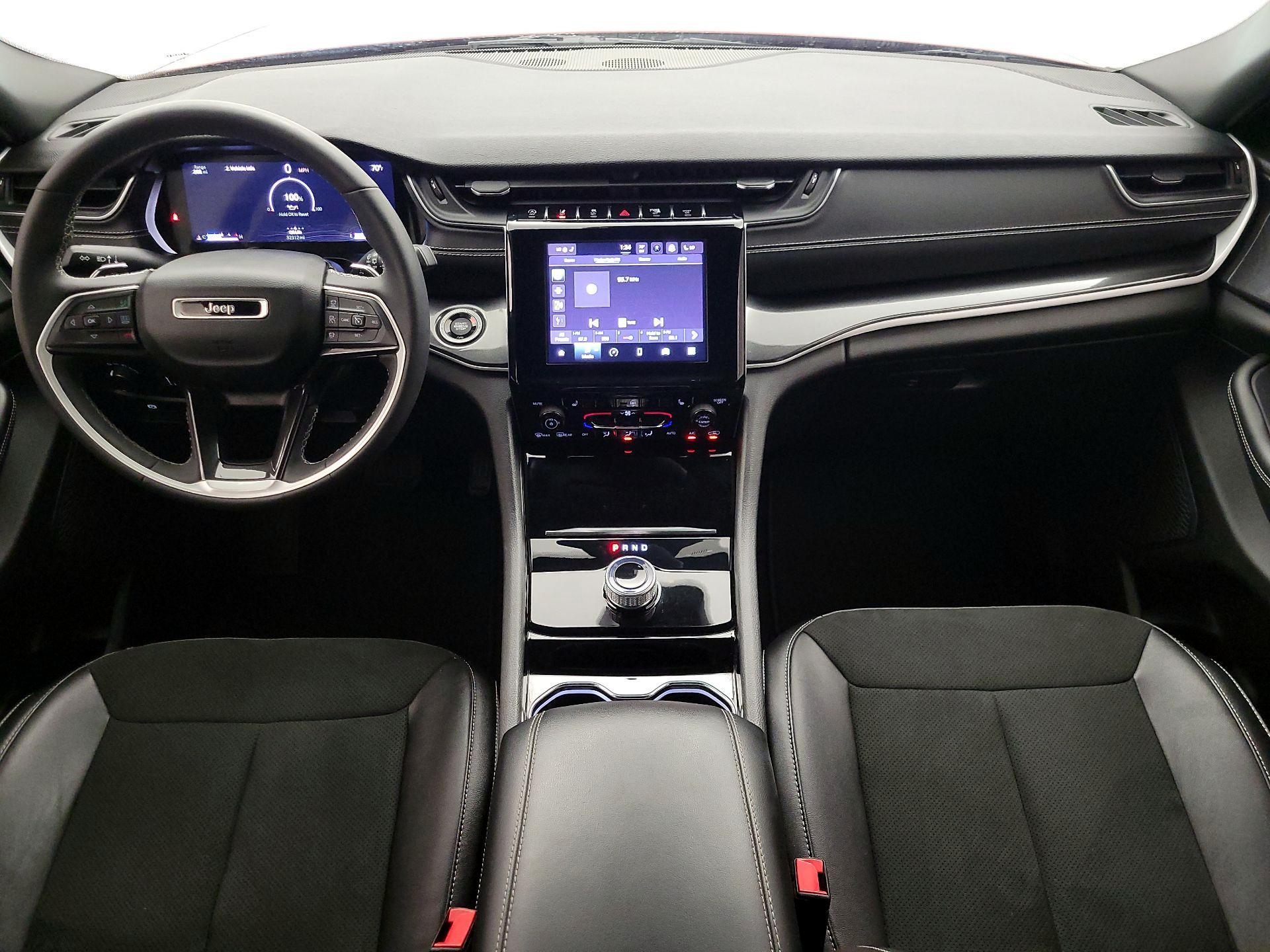 Thumbnail: 2023 Jeep Grand Cherokee - 9