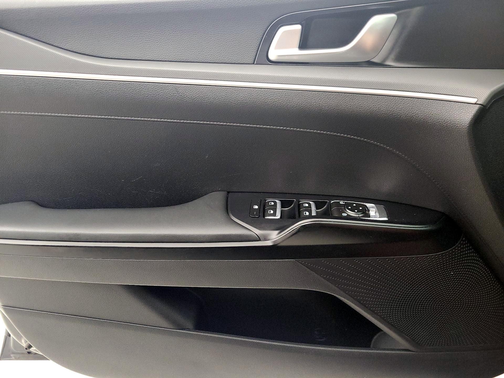 Thumbnail: 2021 Kia K5 - 12