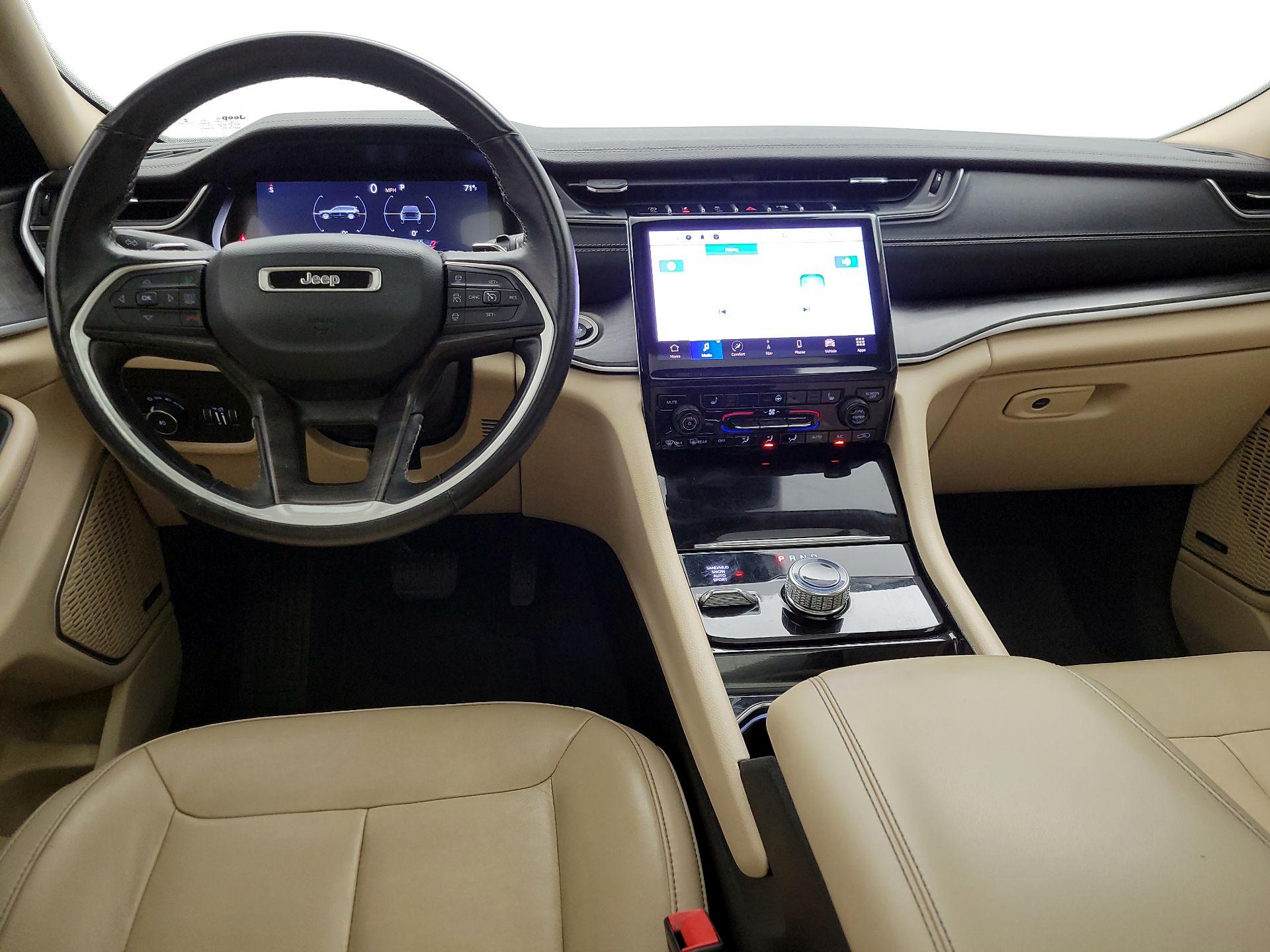 Thumbnail: 2022 Jeep Grand Cherokee L - 9