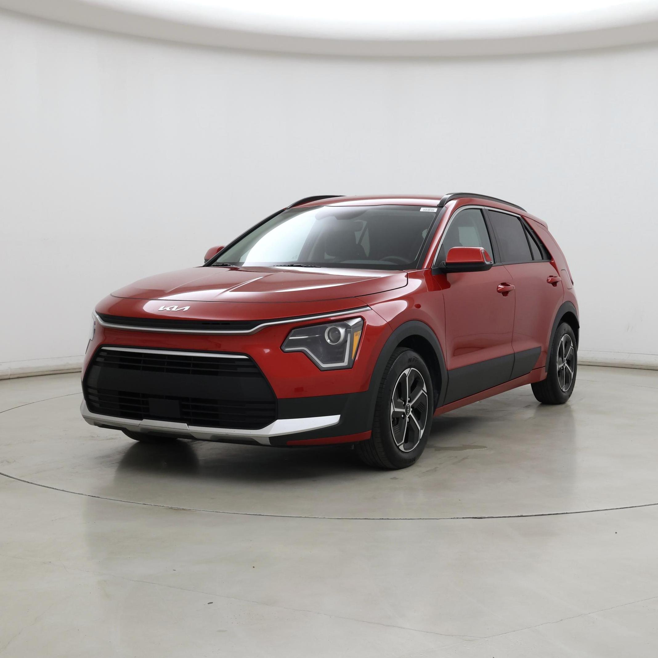 Thumbnail: 2023 Kia Niro - 4