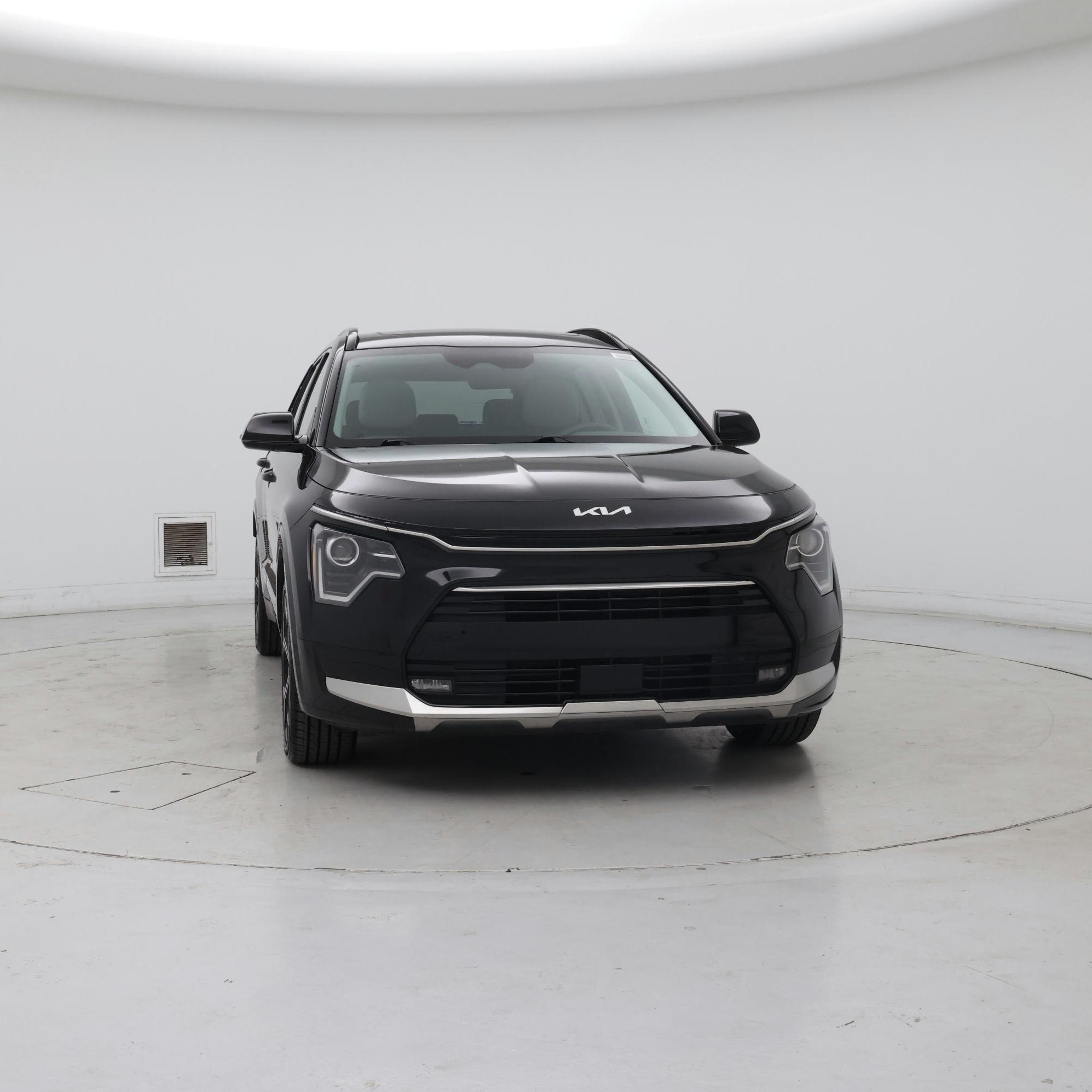 Thumbnail: 2023 Kia Niro - 5