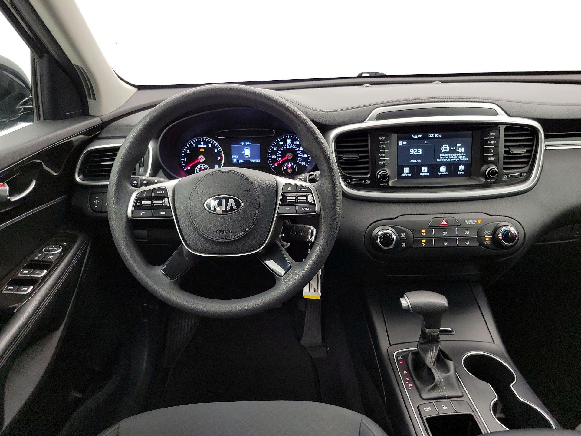 Thumbnail: 2020 Kia Sorento - 10