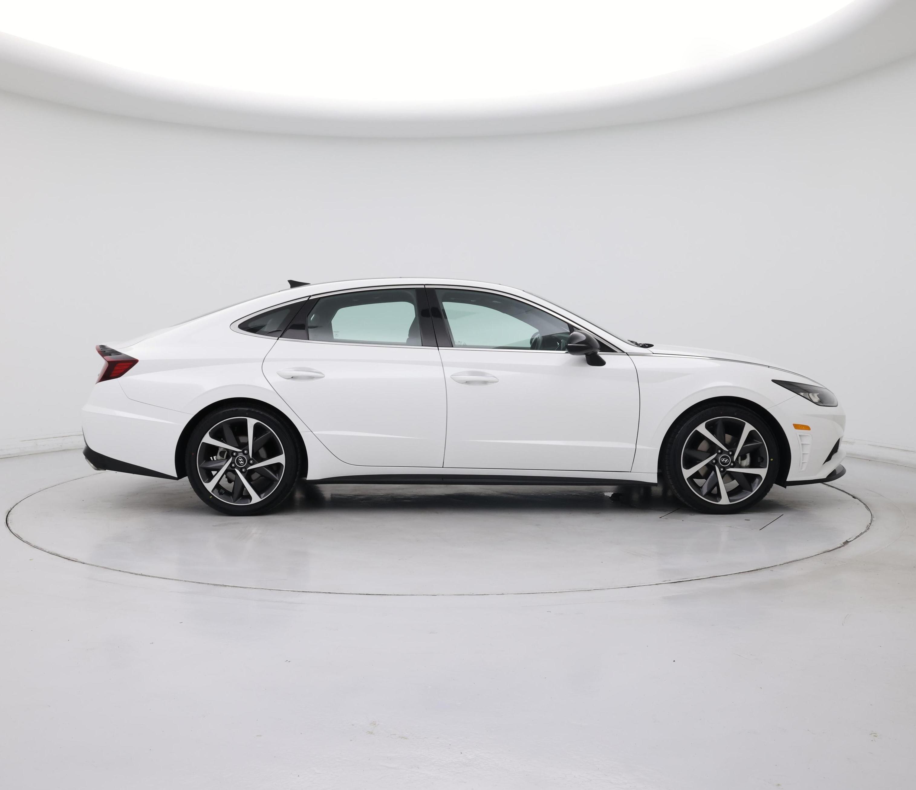 Thumbnail: 2022 Hyundai Sonata - 7