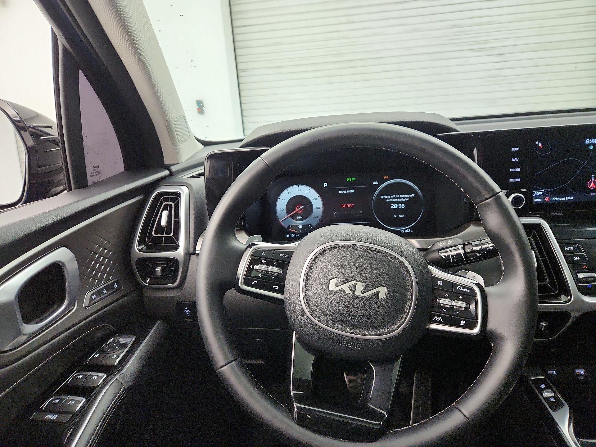 Thumbnail: 2022 Kia Sorento - 10