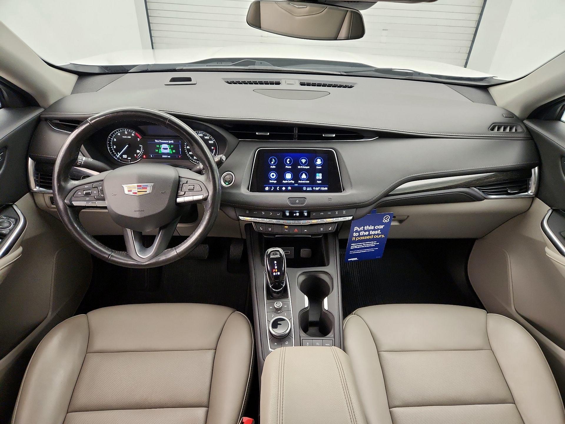 Thumbnail: 2020 Cadillac XT4 - 9