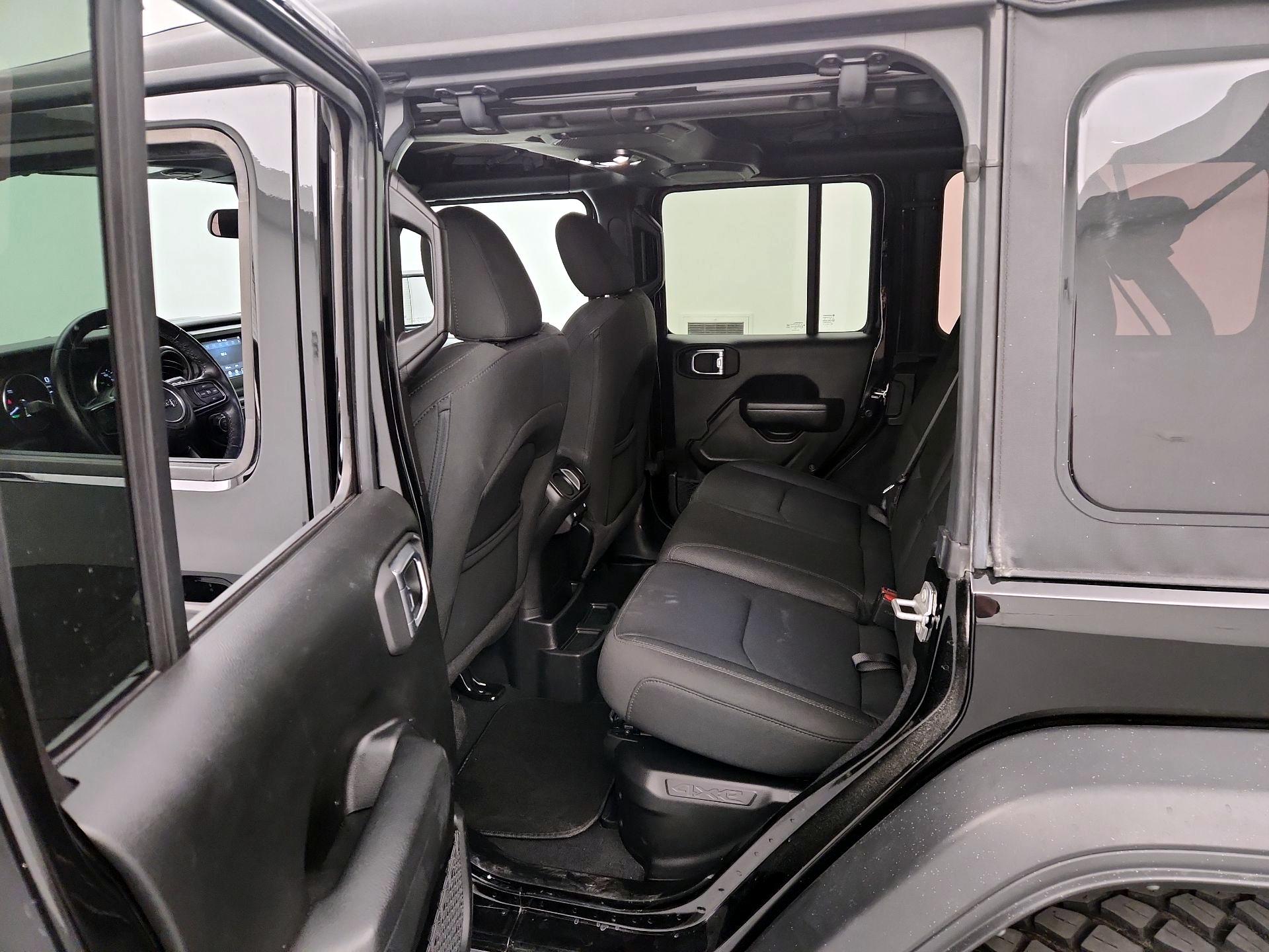 Thumbnail: 2023 Jeep Wrangler - 19