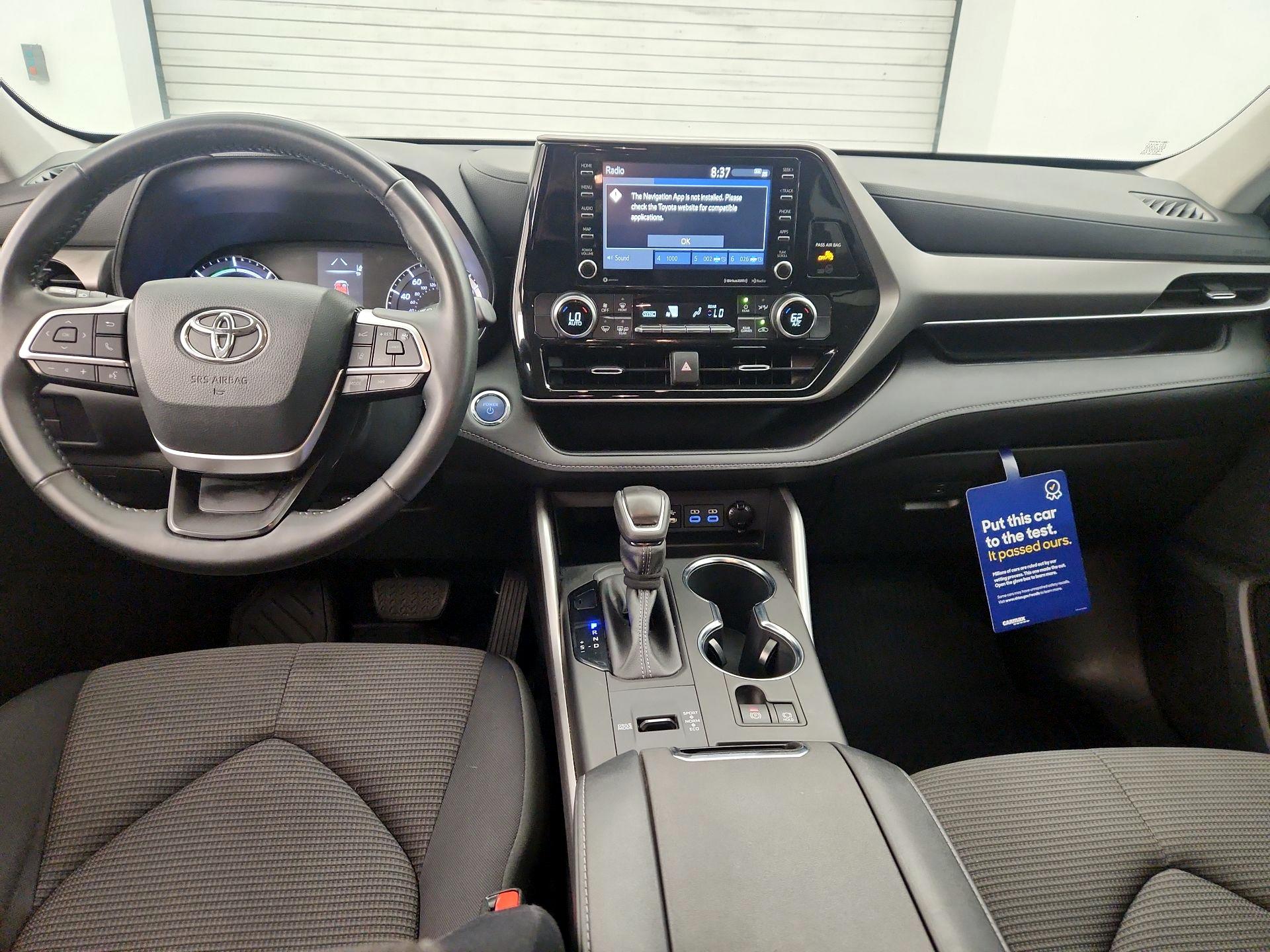 Thumbnail: 2022 Toyota Highlander - 9