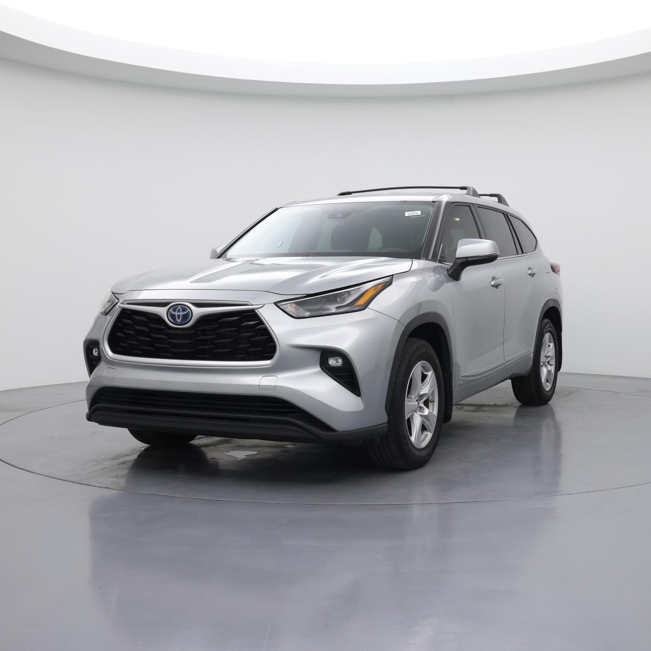 Thumbnail: 2022 Toyota Highlander - 4