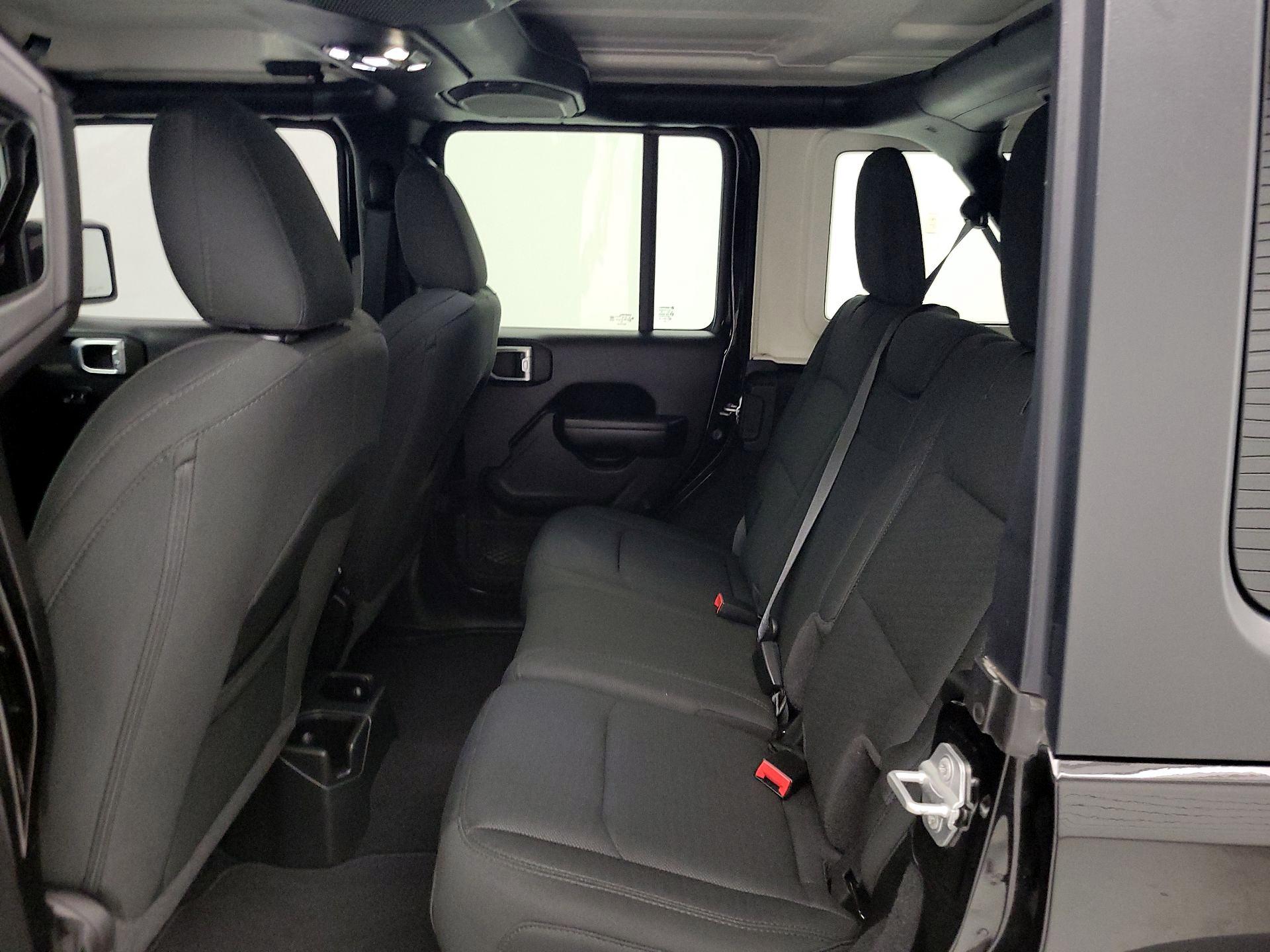 Thumbnail: 2021 Jeep Wrangler - 19