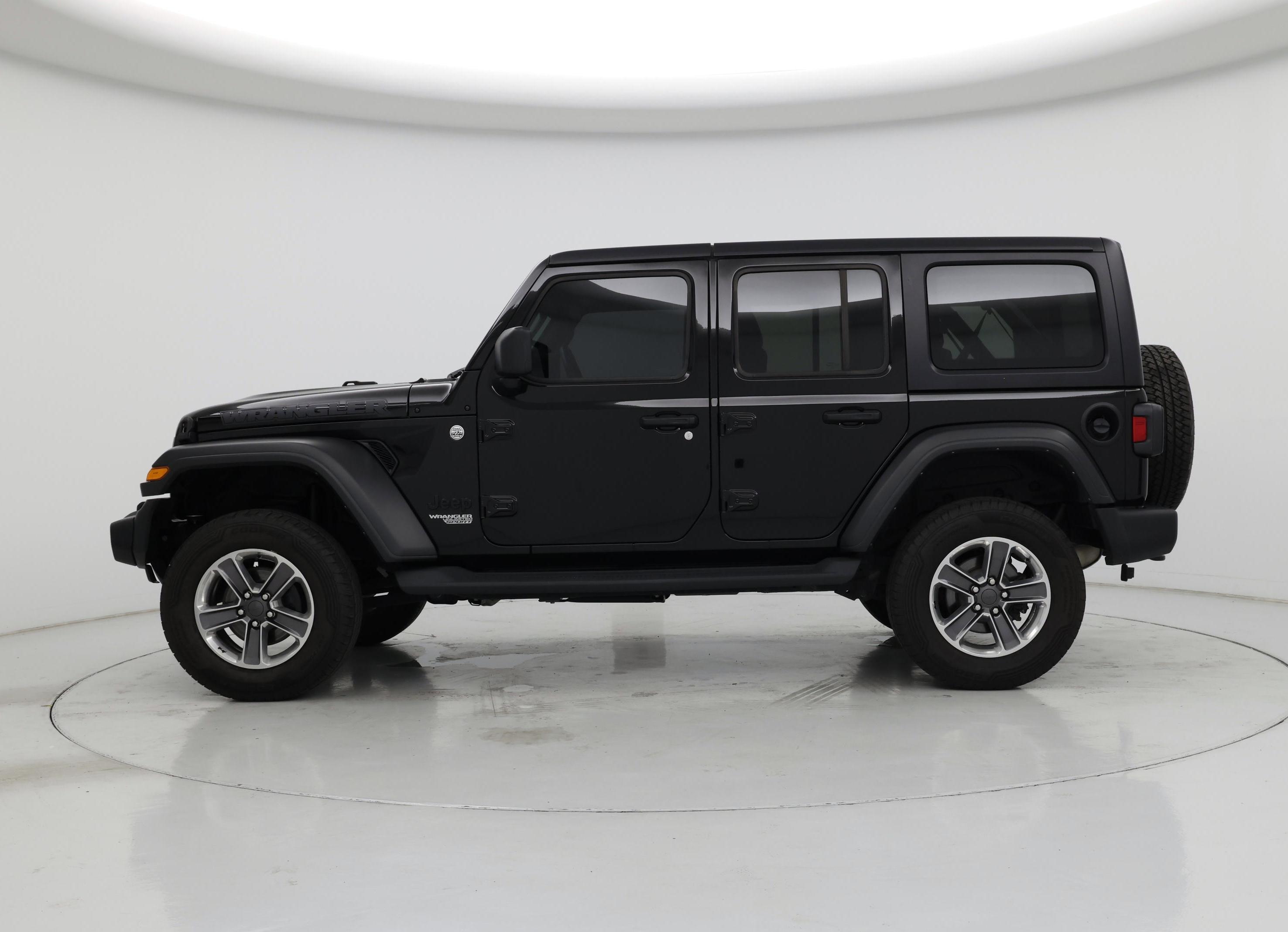 Thumbnail: 2021 Jeep Wrangler - 3