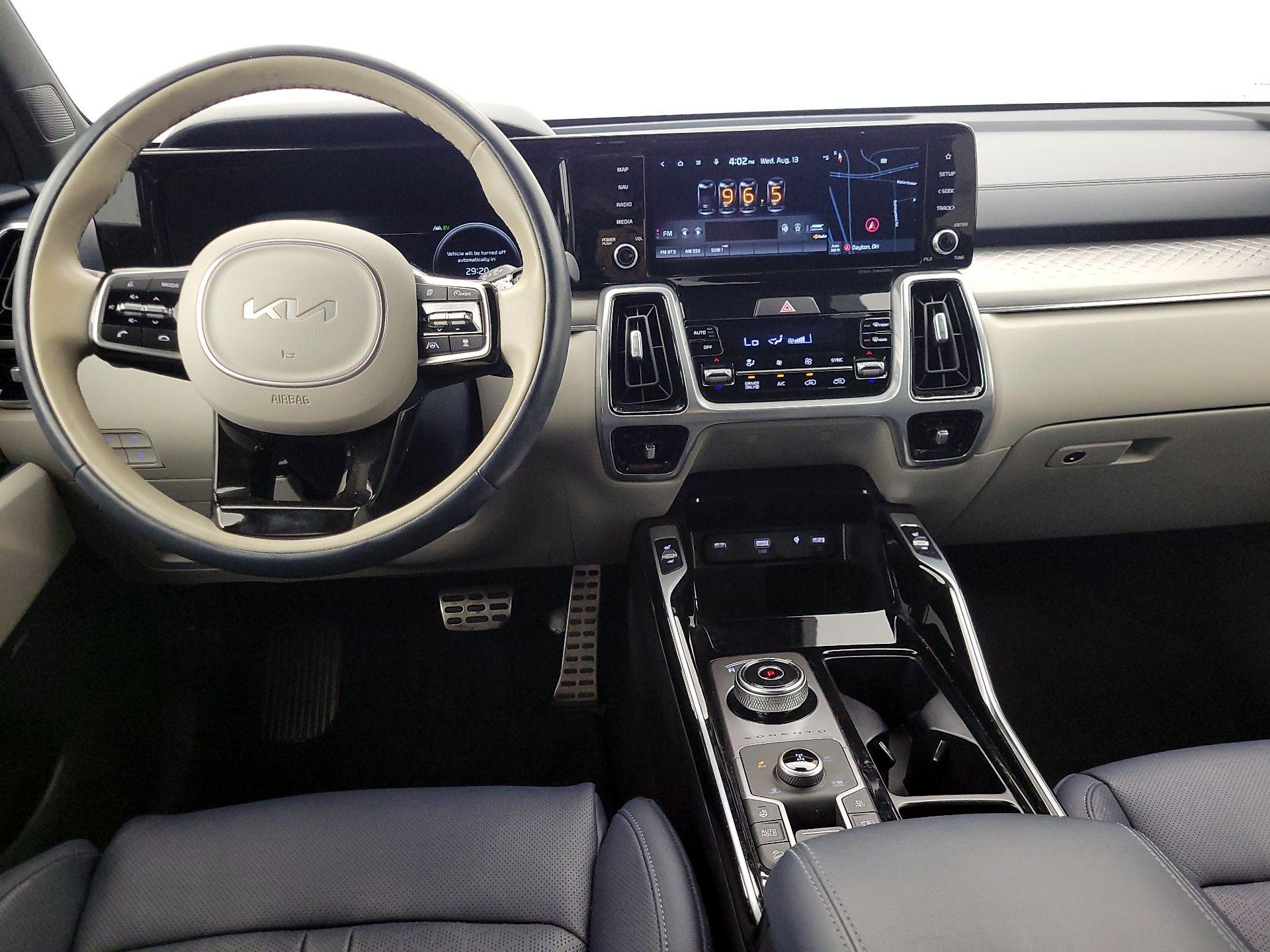 Thumbnail: 2022 Kia Sorento - 9