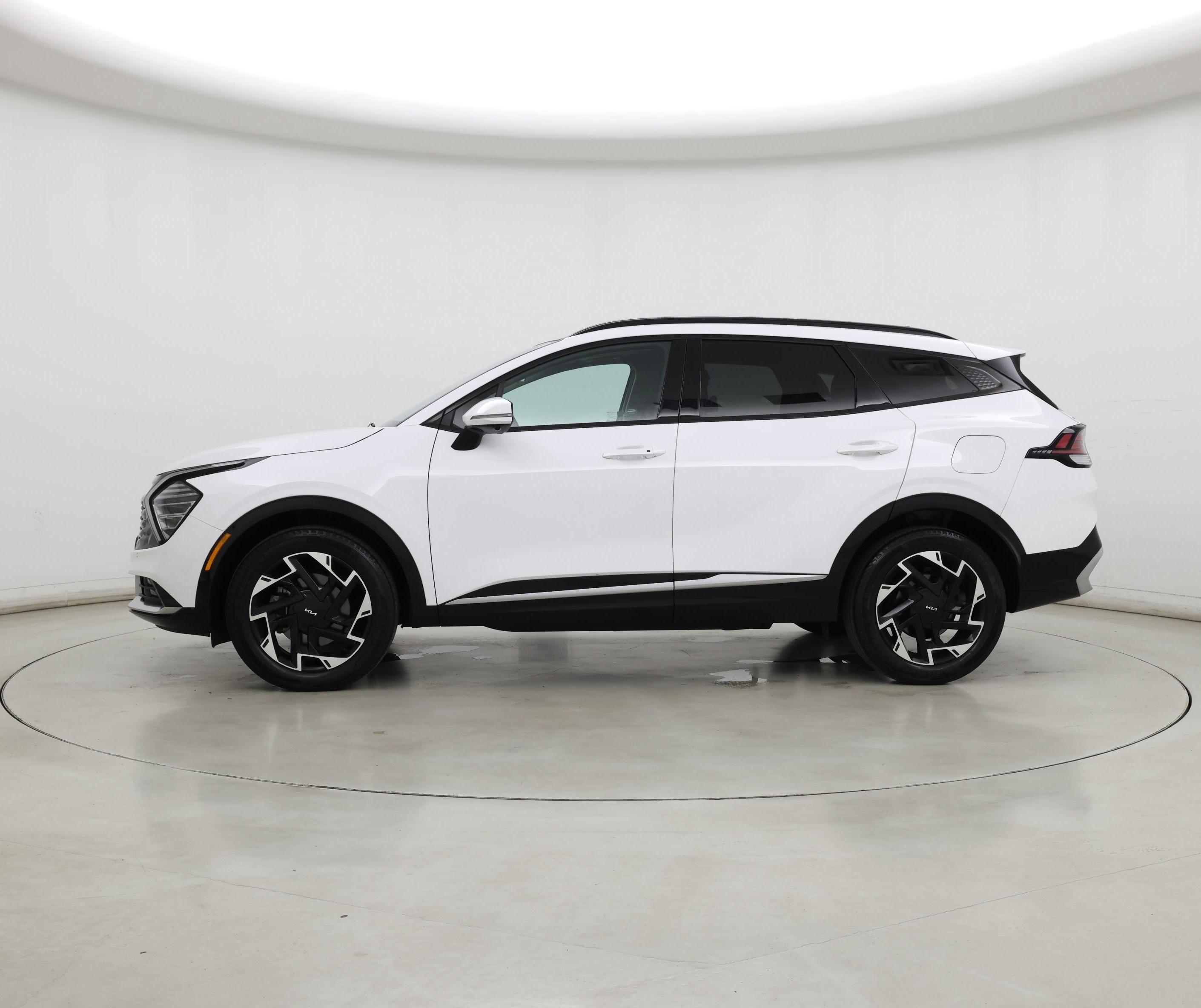 Thumbnail: 2023 Kia Sportage - 3