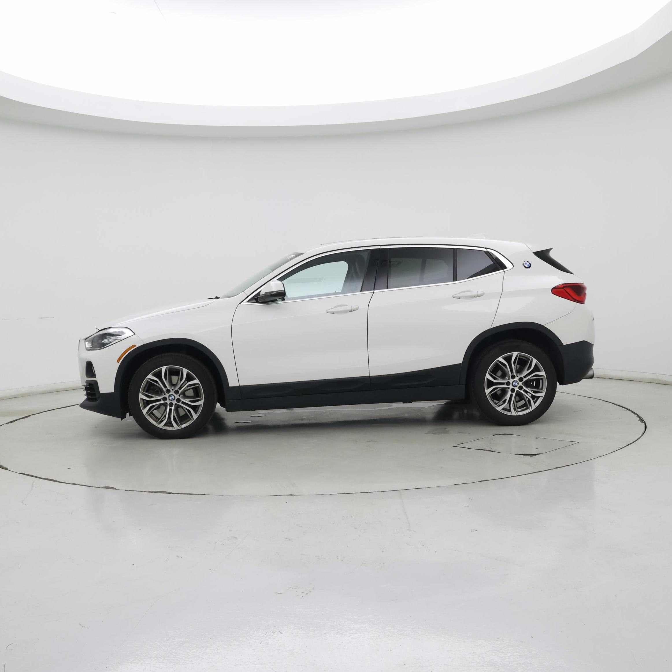 Thumbnail: 2019 BMW X2 - 3