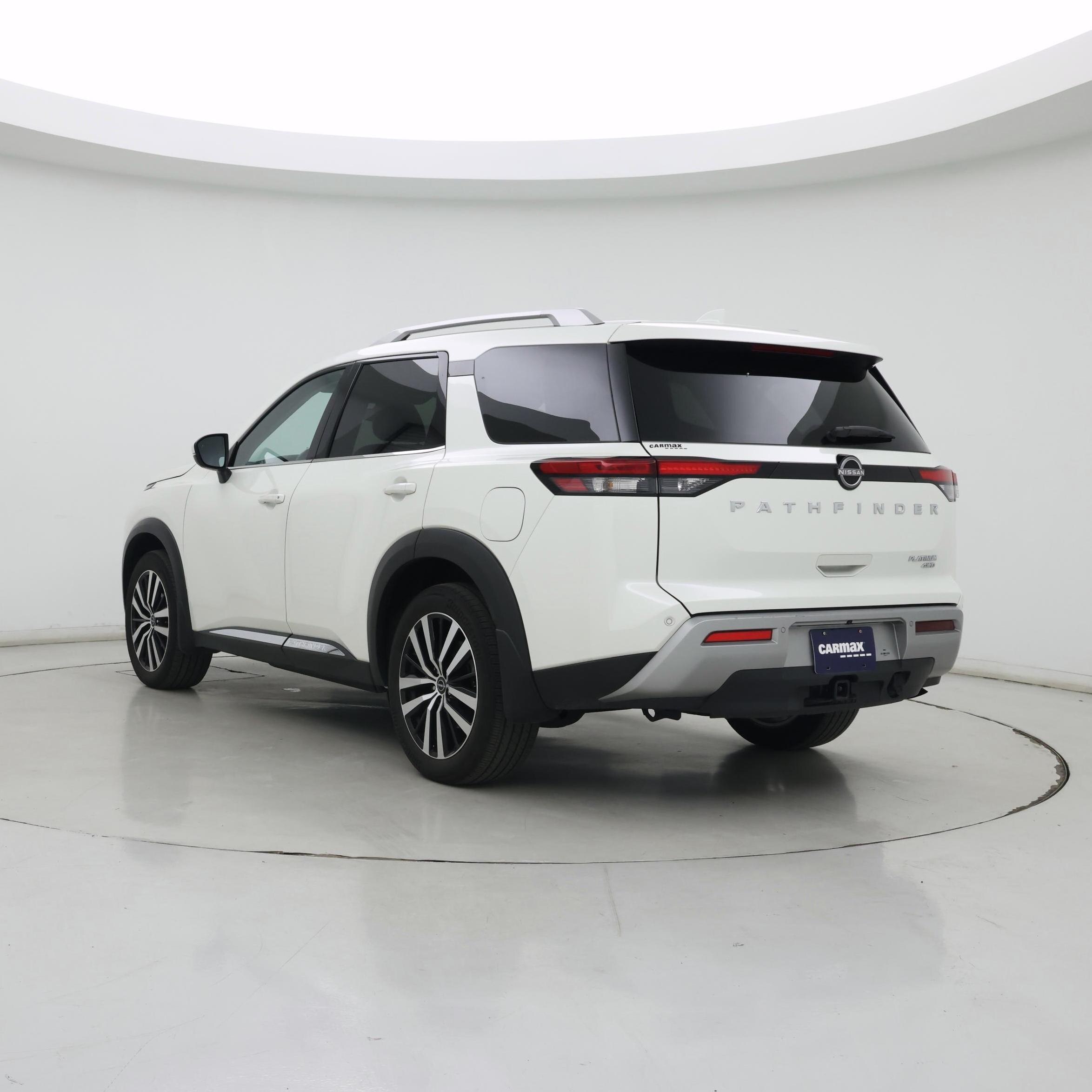 Thumbnail: 2024 Nissan Pathfinder - 2