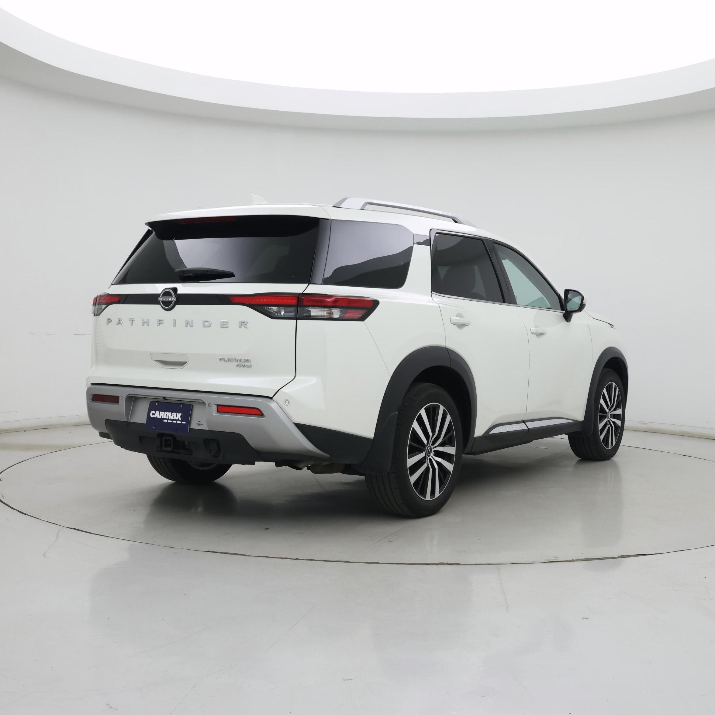Thumbnail: 2024 Nissan Pathfinder - 8
